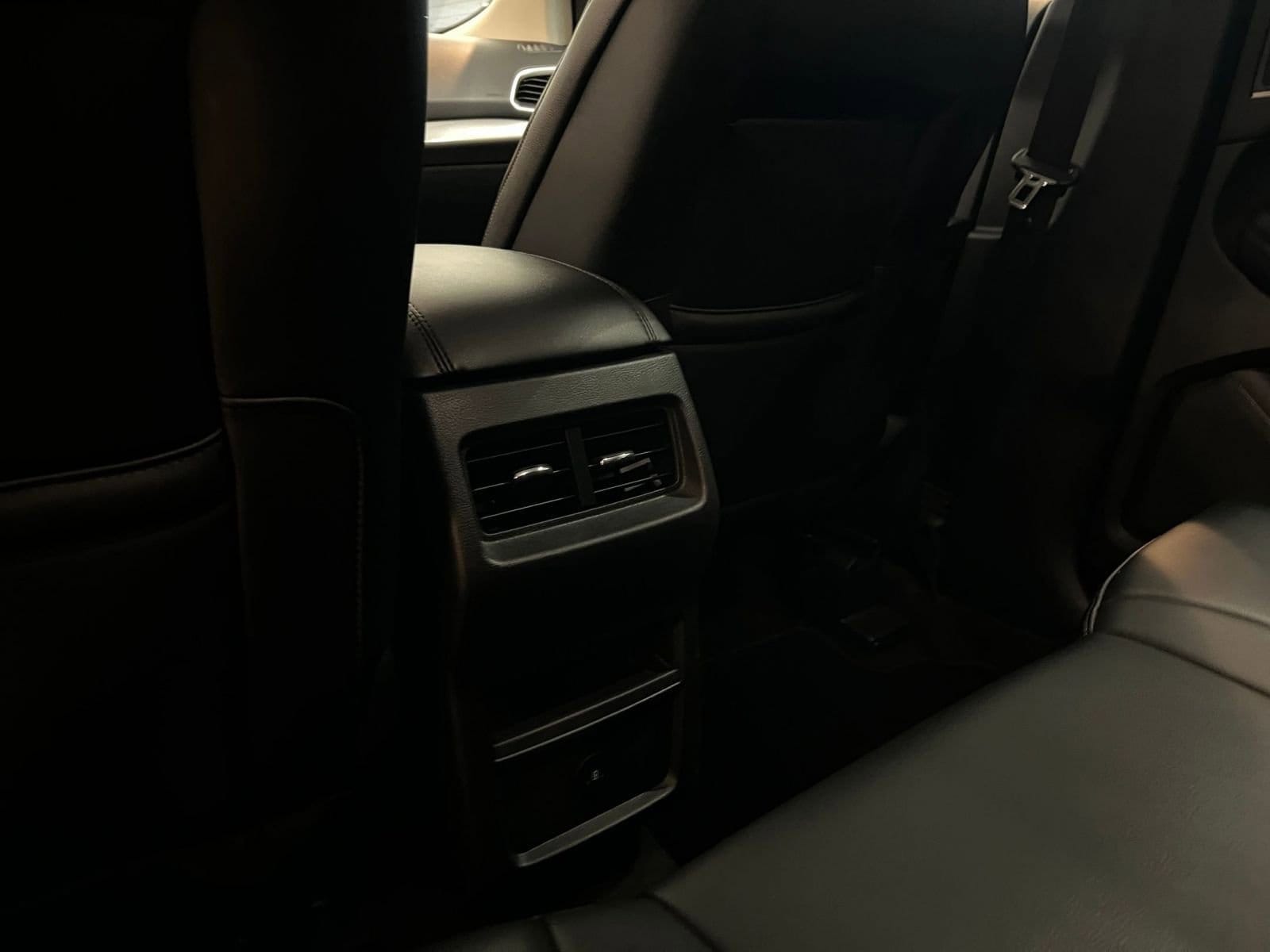 Thumbnail: 2024 Ford Edge - 24