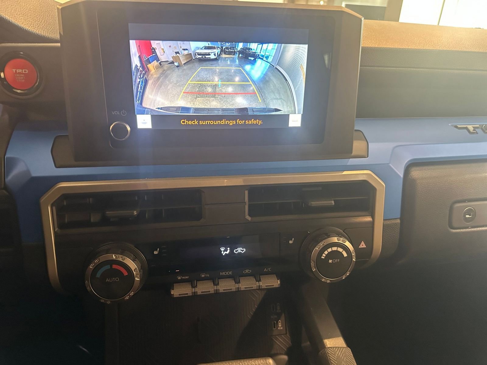 Thumbnail: 2025 Toyota Tacoma - 17