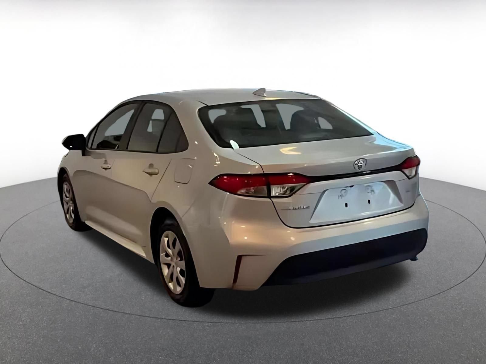 Thumbnail: 2025 Toyota Corolla - 10