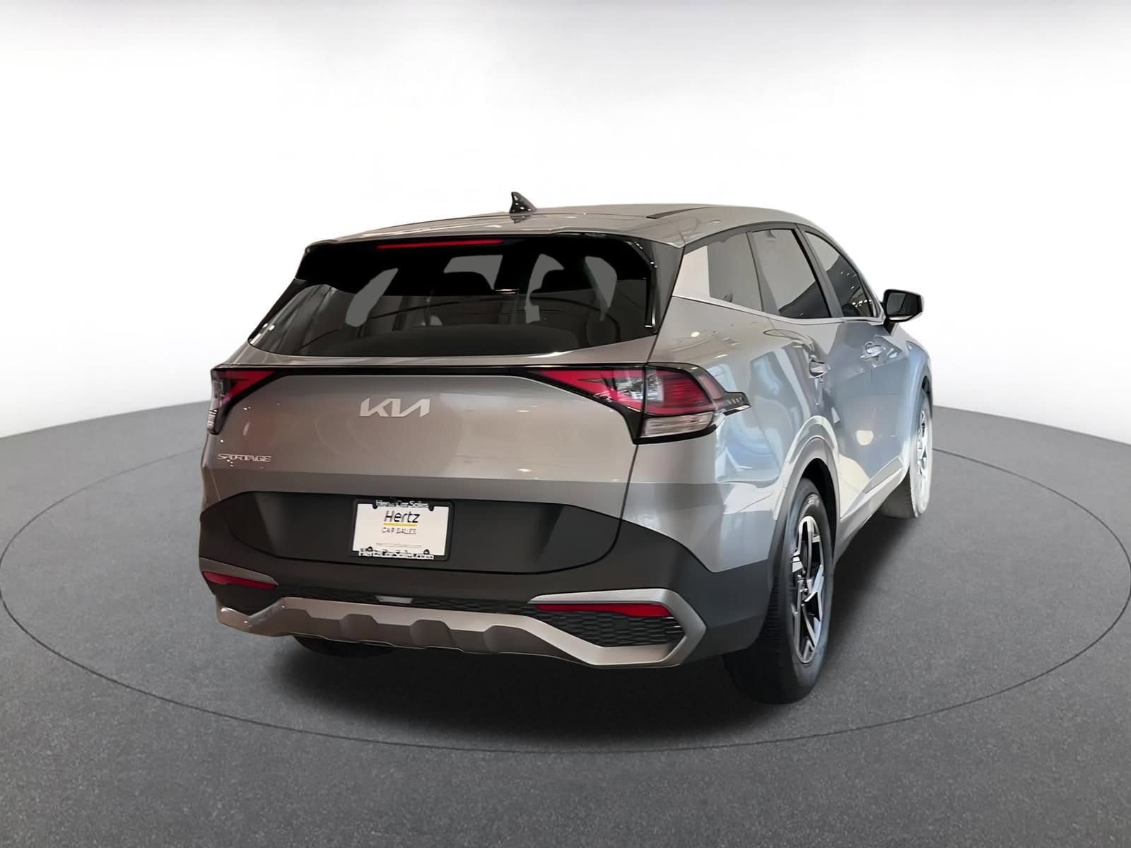 Thumbnail: 2024 Kia Sportage - 12