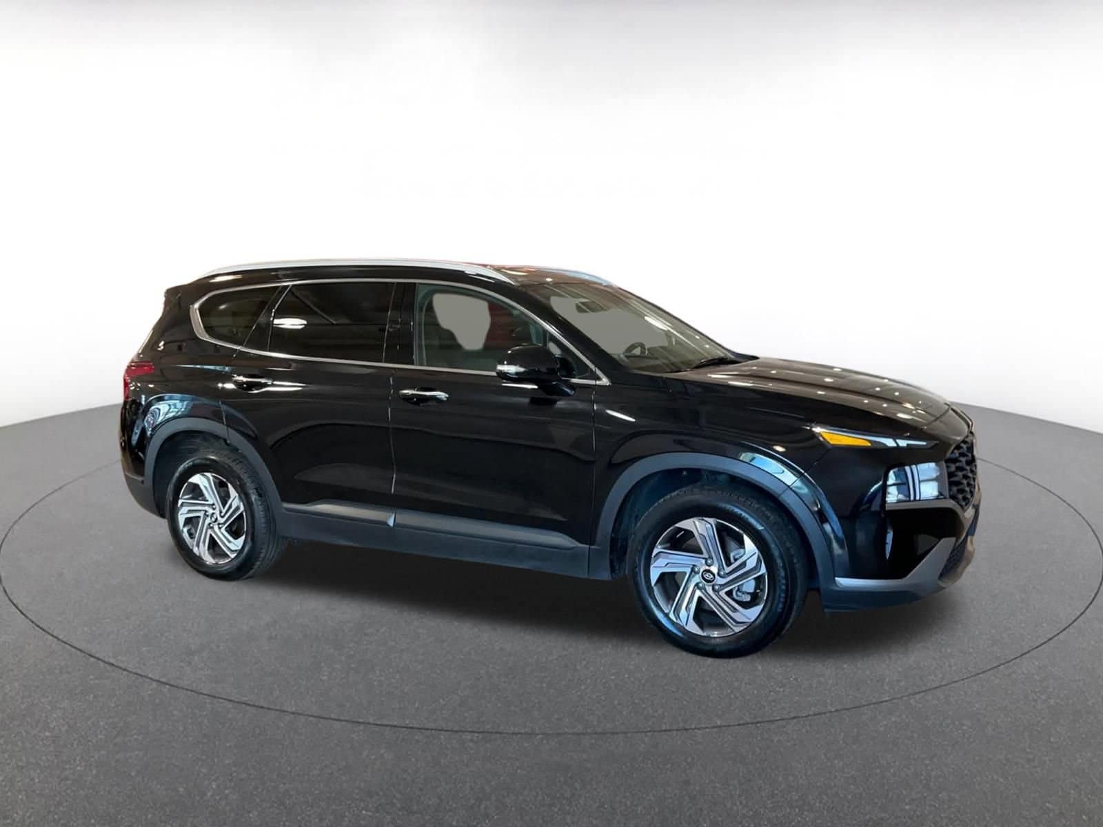 Thumbnail: 2023 Hyundai Santa Fe - 2