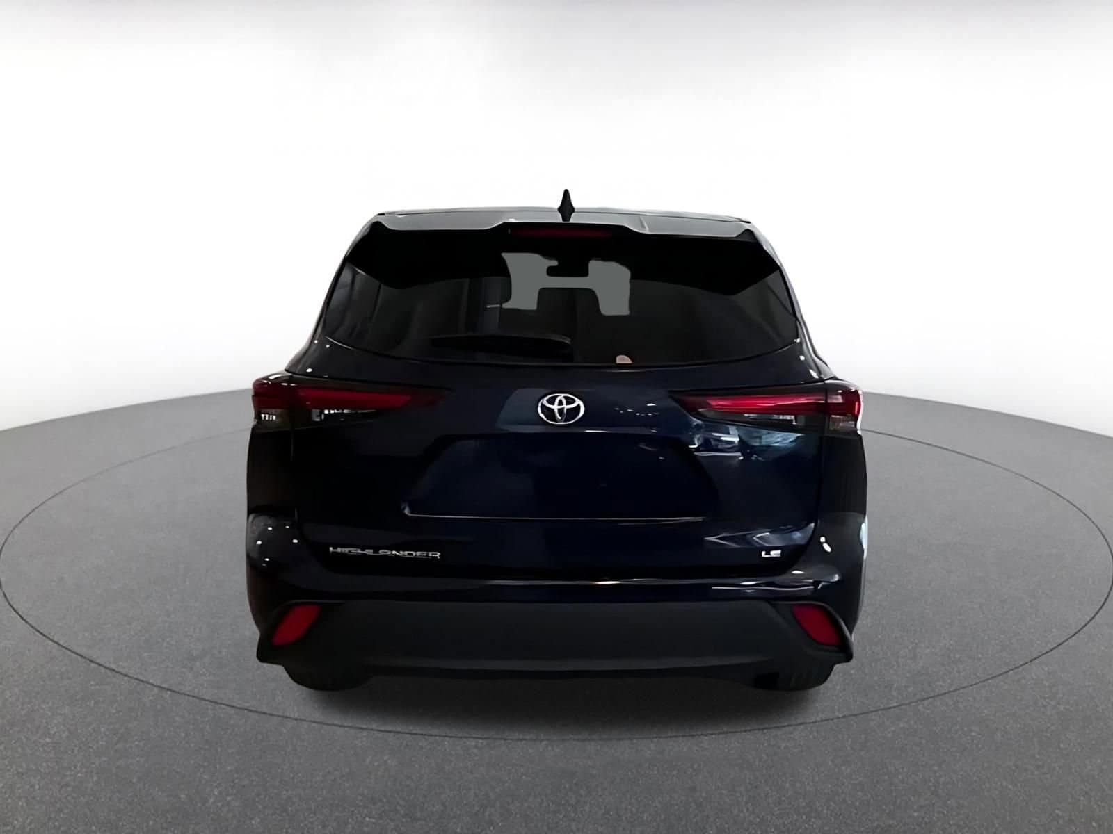Thumbnail: 2025 Toyota Highlander - 9