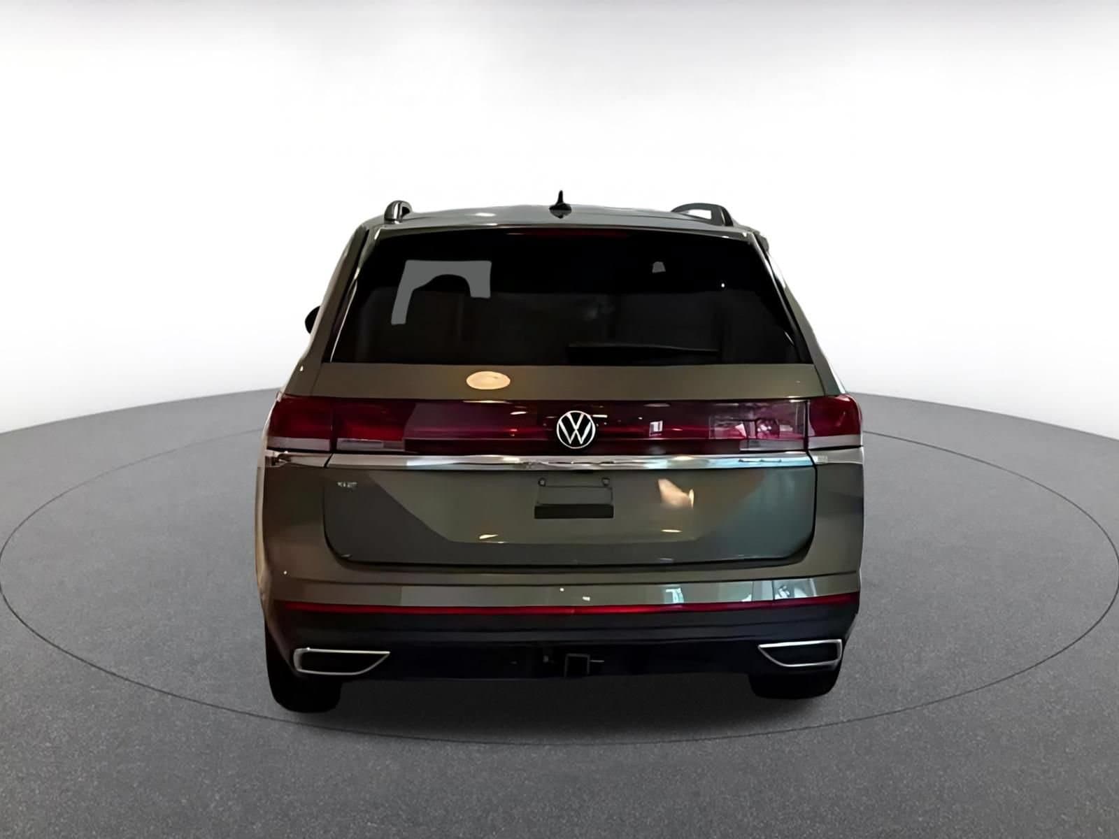 Thumbnail: 2026 Volkswagen Atlas - 12