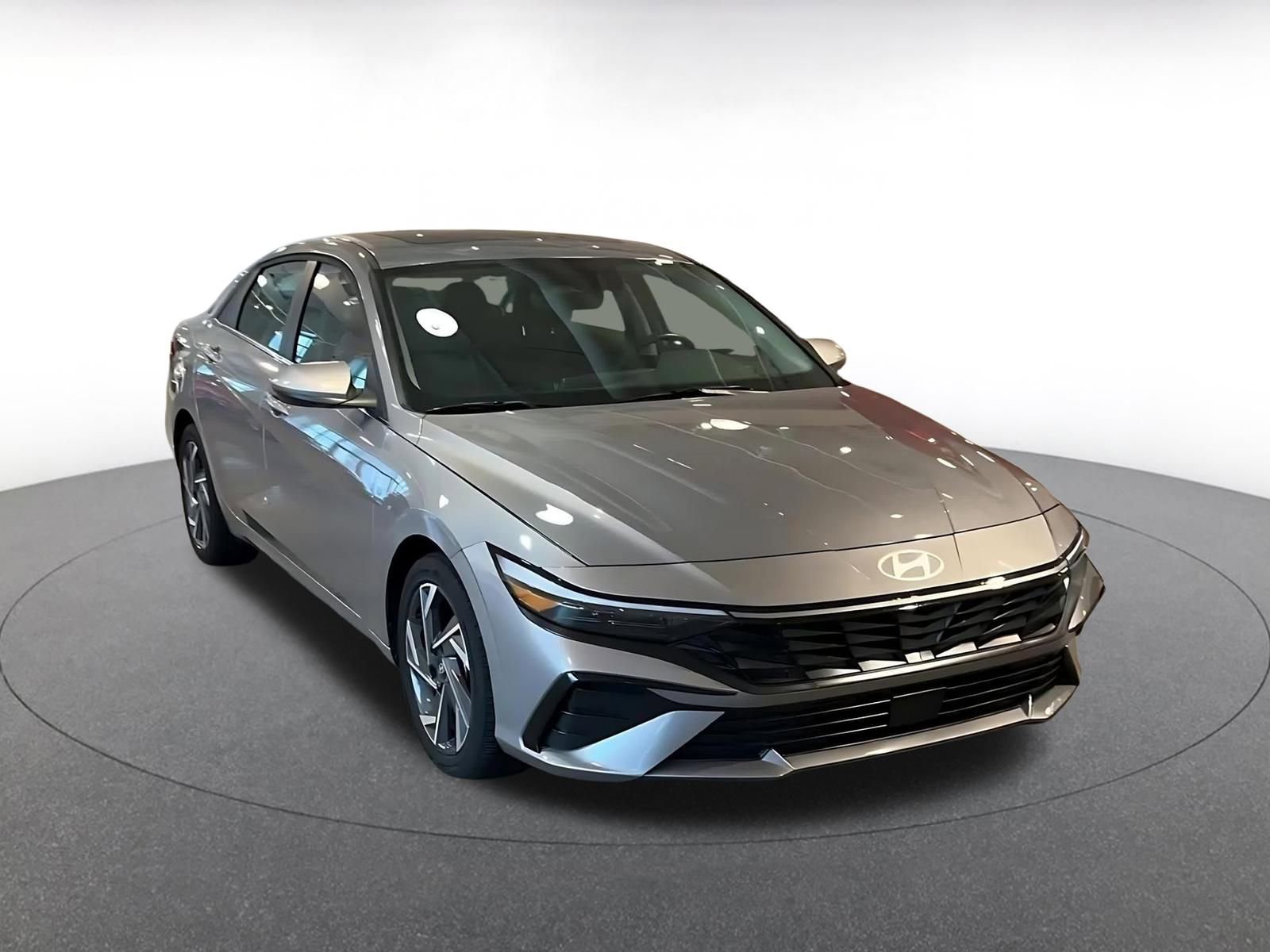 Thumbnail: 2025 Hyundai Elantra - 3