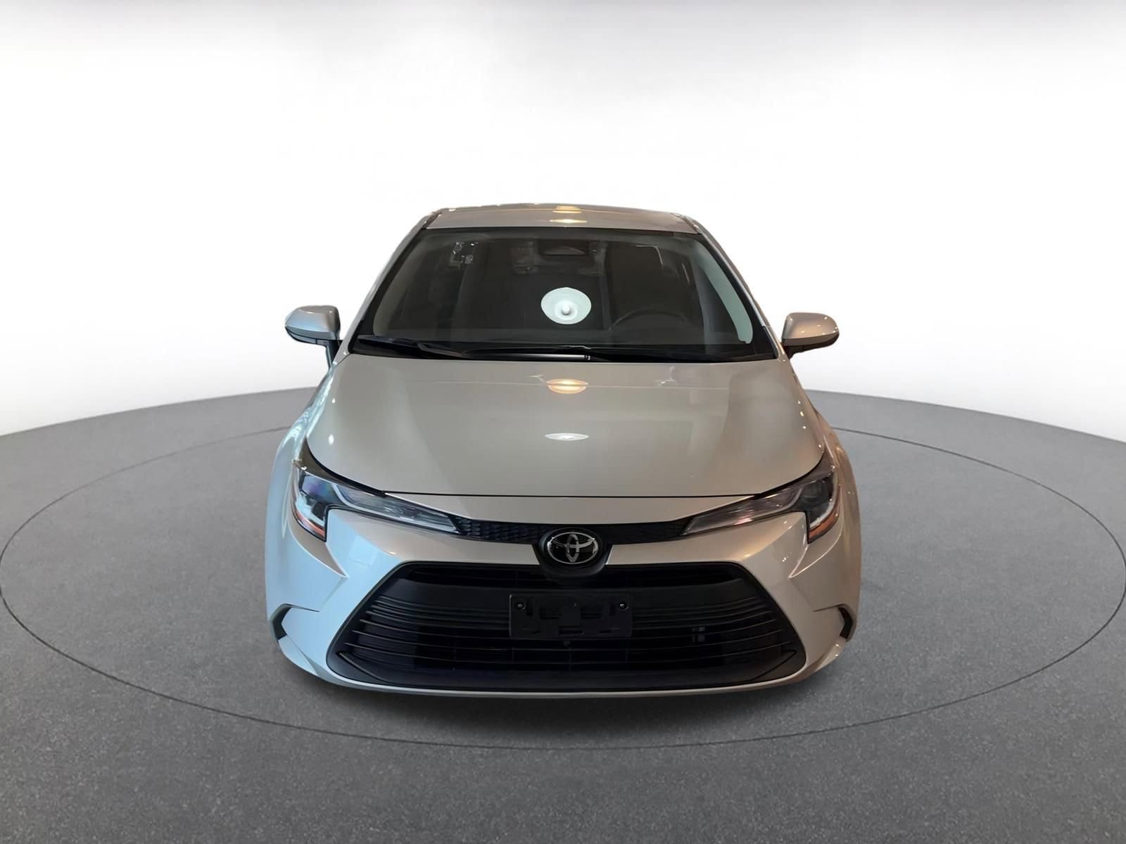 Thumbnail: 2025 Toyota Corolla - 4