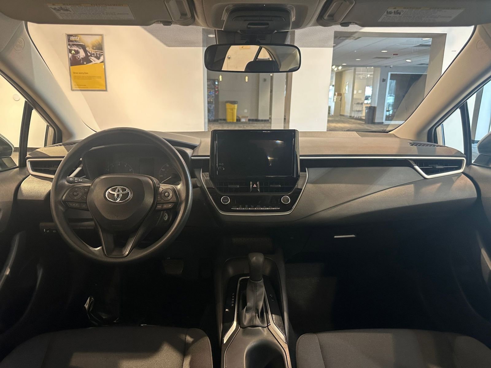 Thumbnail: 2025 Toyota Corolla - 33