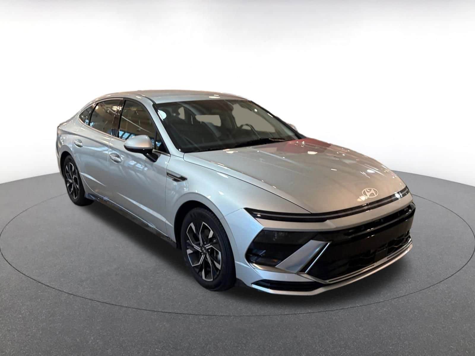 Thumbnail: 2025 Hyundai Sonata - 1