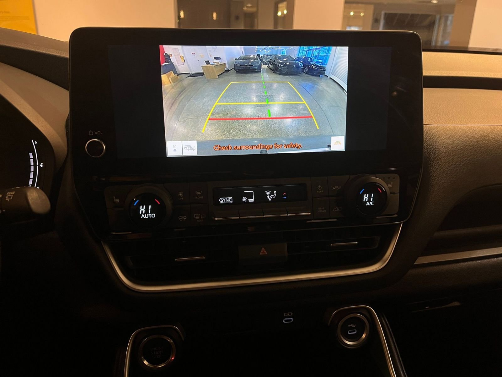 Thumbnail: 2025 Toyota Grand Highlander - 17