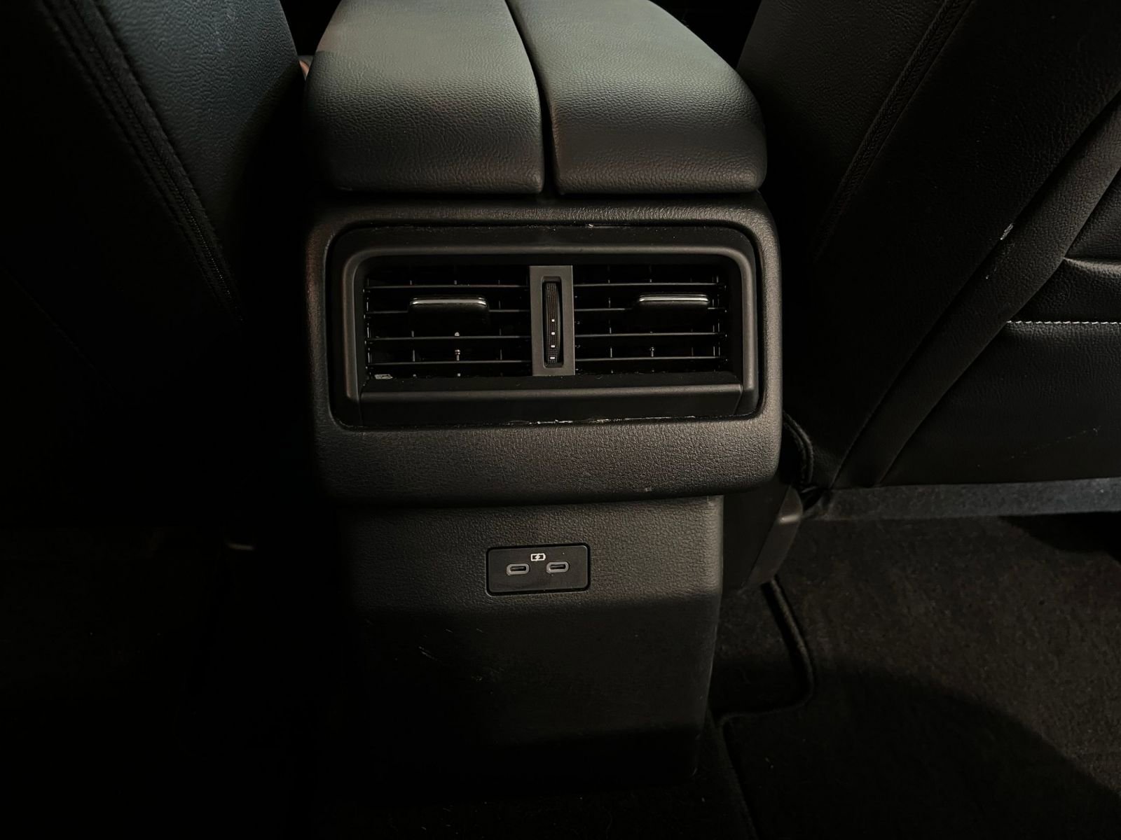 Thumbnail: 2025 Mazda CX-50 - 24