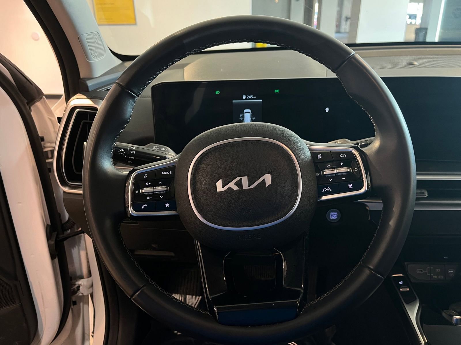 Thumbnail: 2024 Kia Sorento - 28