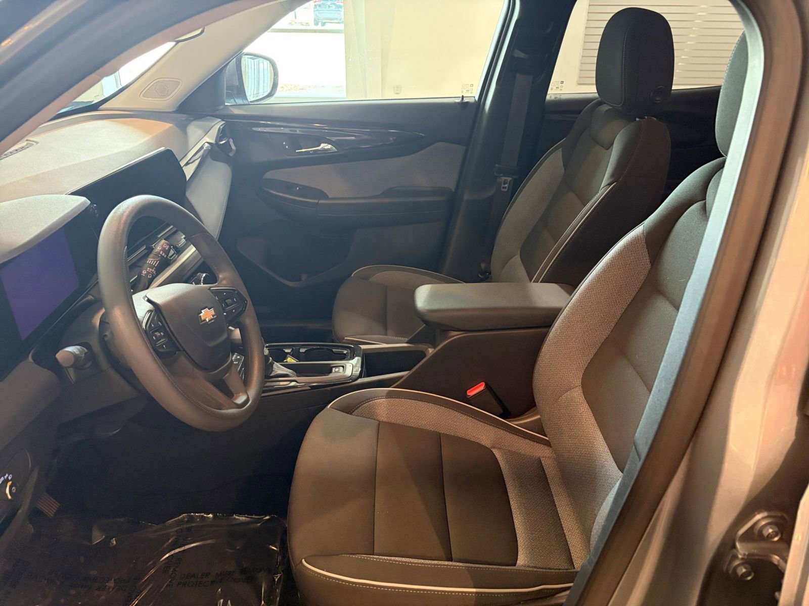 Thumbnail: 2025 Chevrolet TrailBlazer - 24