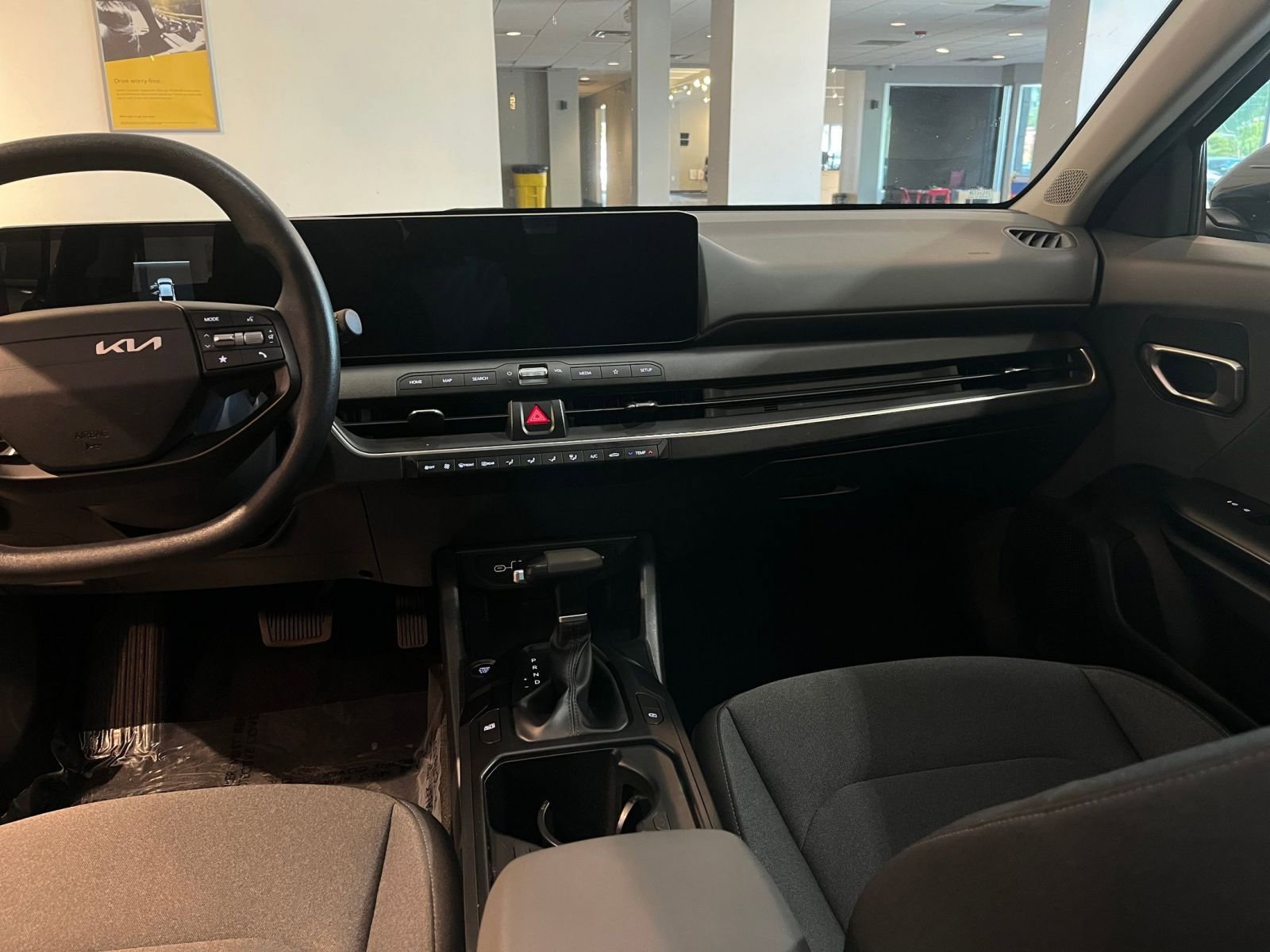 Thumbnail: 2025 Kia K4 - 34