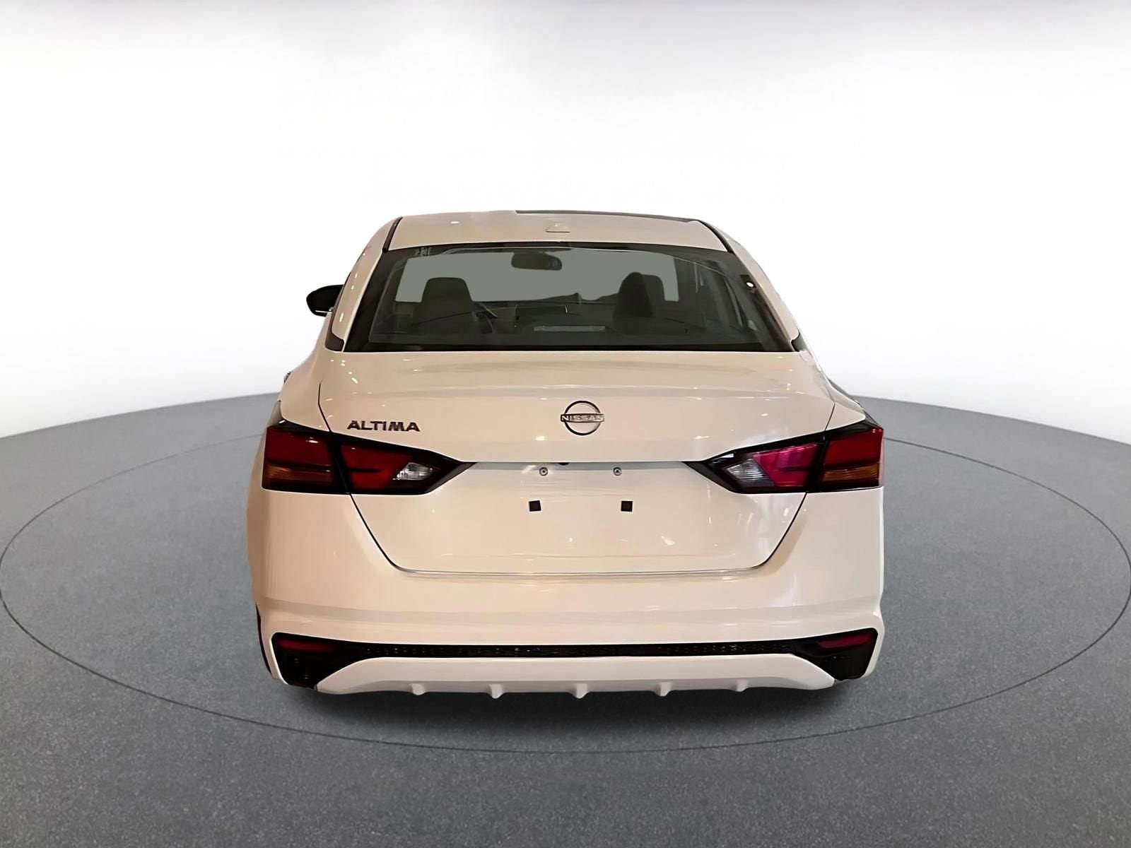 Thumbnail: 2025 Nissan Altima - 12