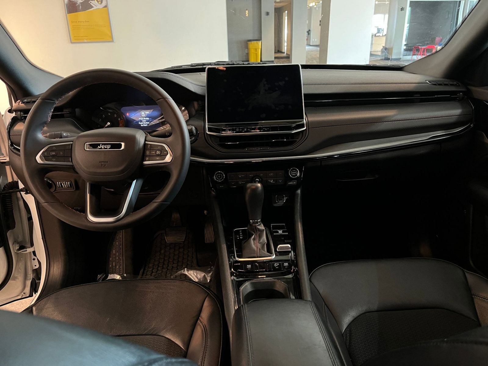 Thumbnail: 2025 Jeep Compass - 33