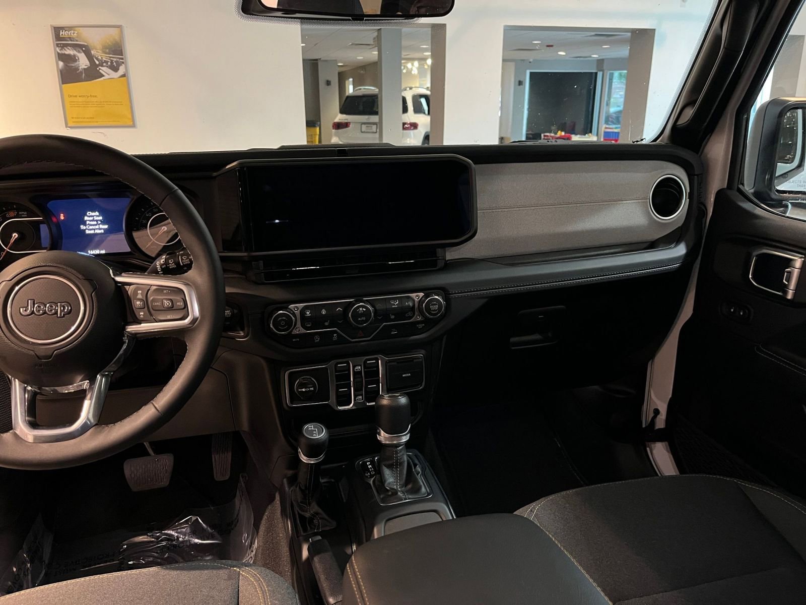 Thumbnail: 2025 Jeep Wrangler - 35