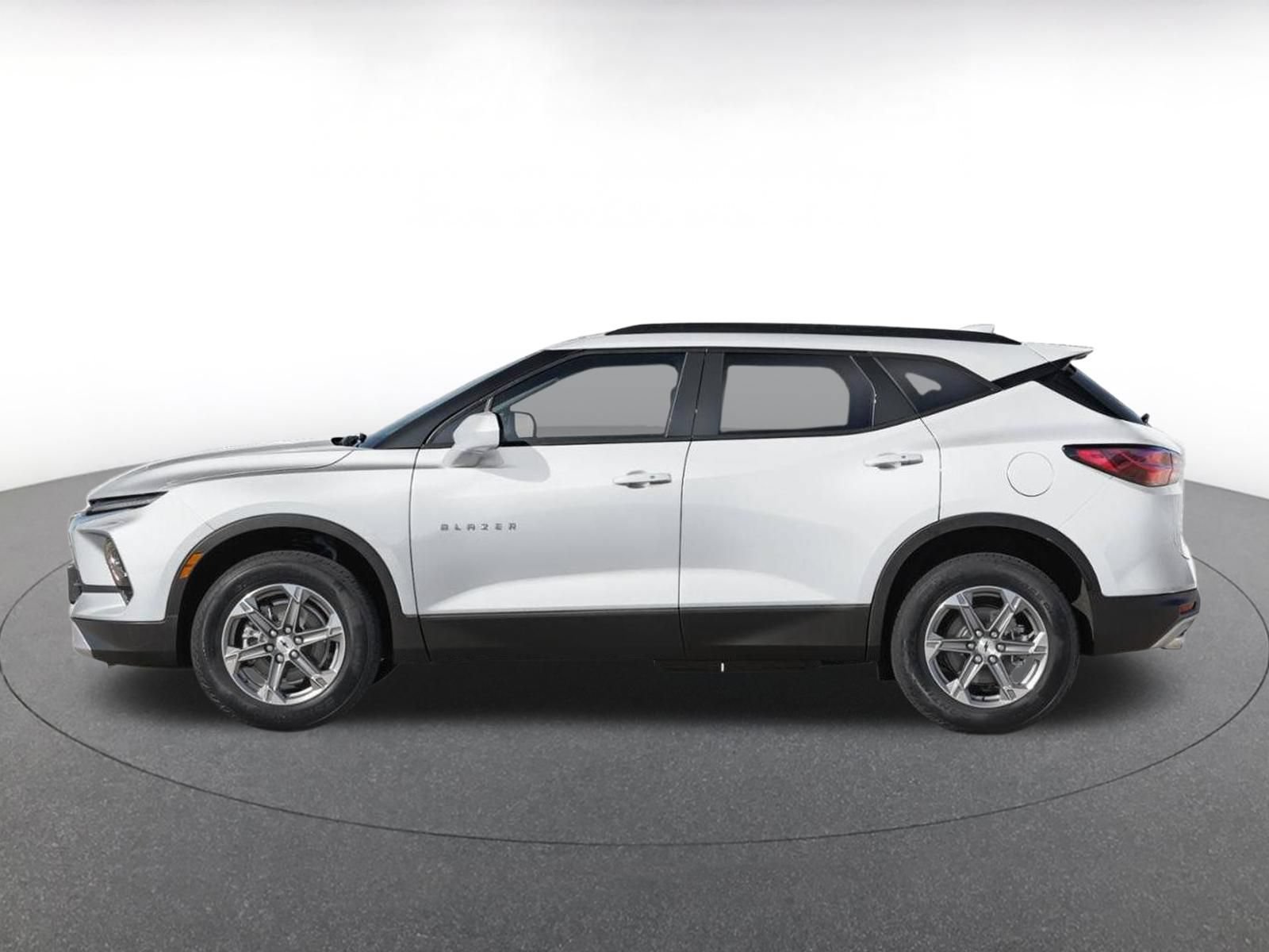 Thumbnail: 2026 Chevrolet Blazer - 3