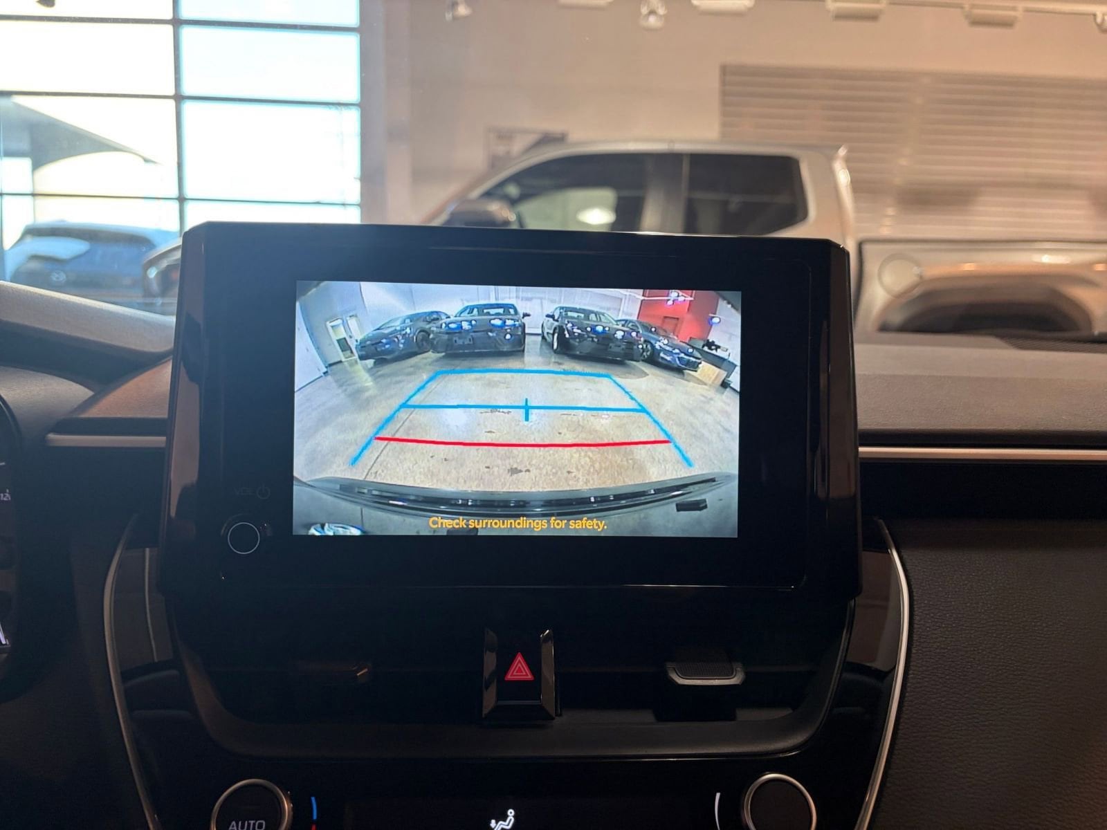 Thumbnail: 2025 Toyota Corolla - 18