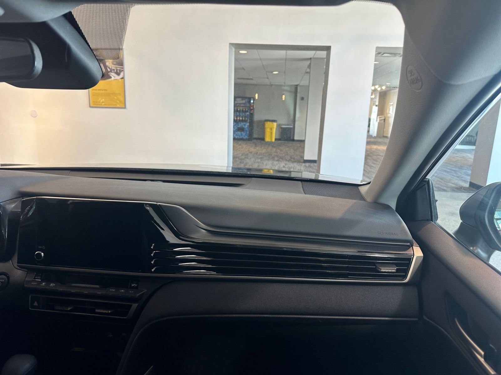 Thumbnail: 2025 Toyota Camry - 34