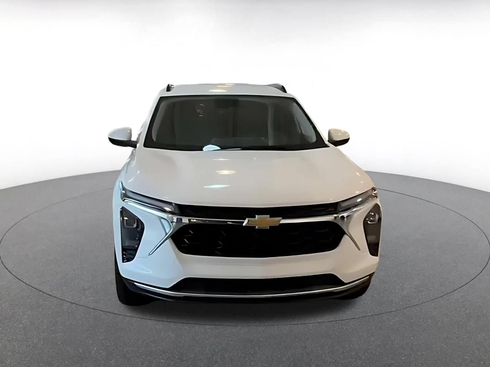 Thumbnail: 2025 Chevrolet Trax - 6