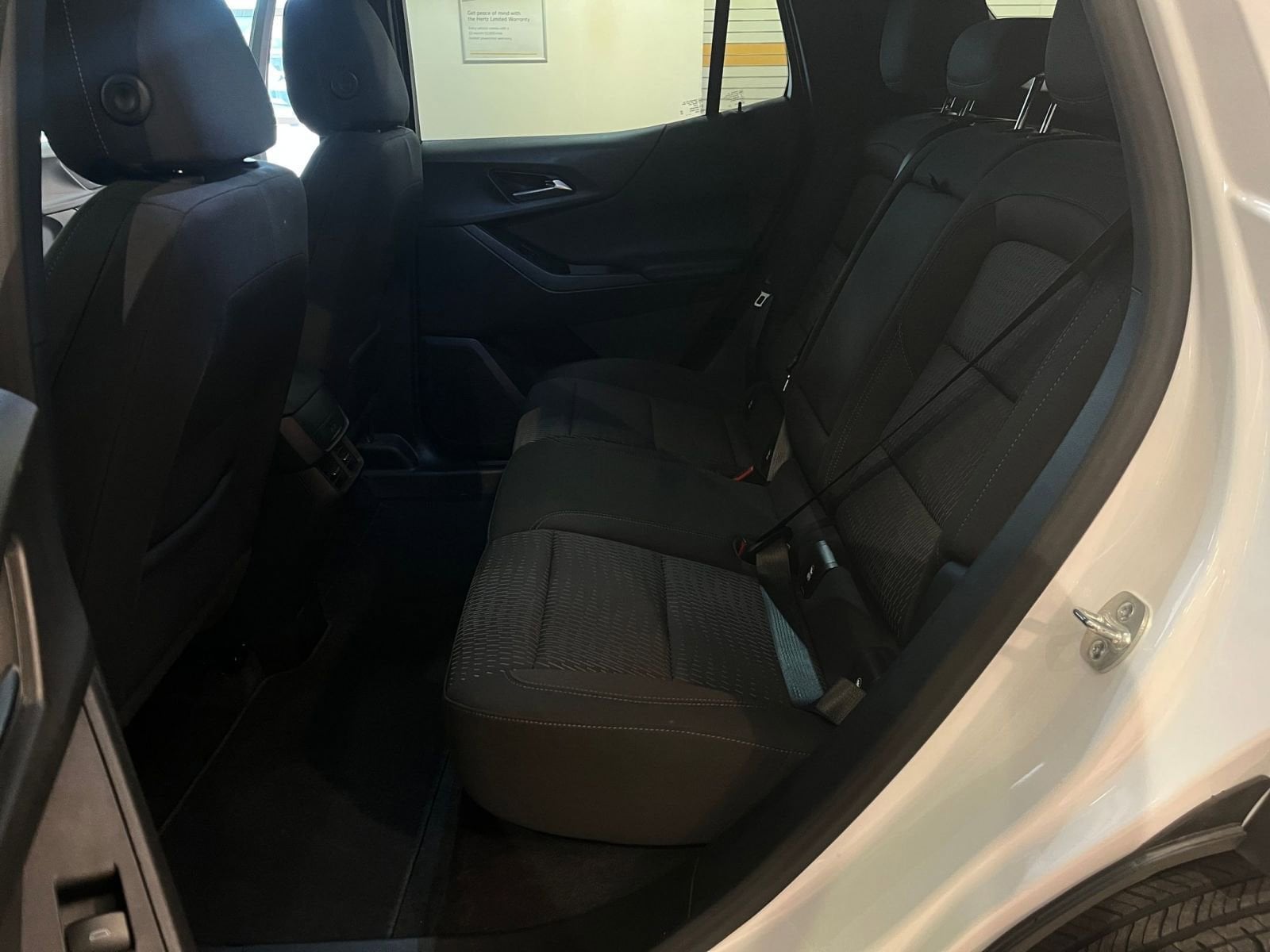 Thumbnail: 2025 Chevrolet Equinox - 25