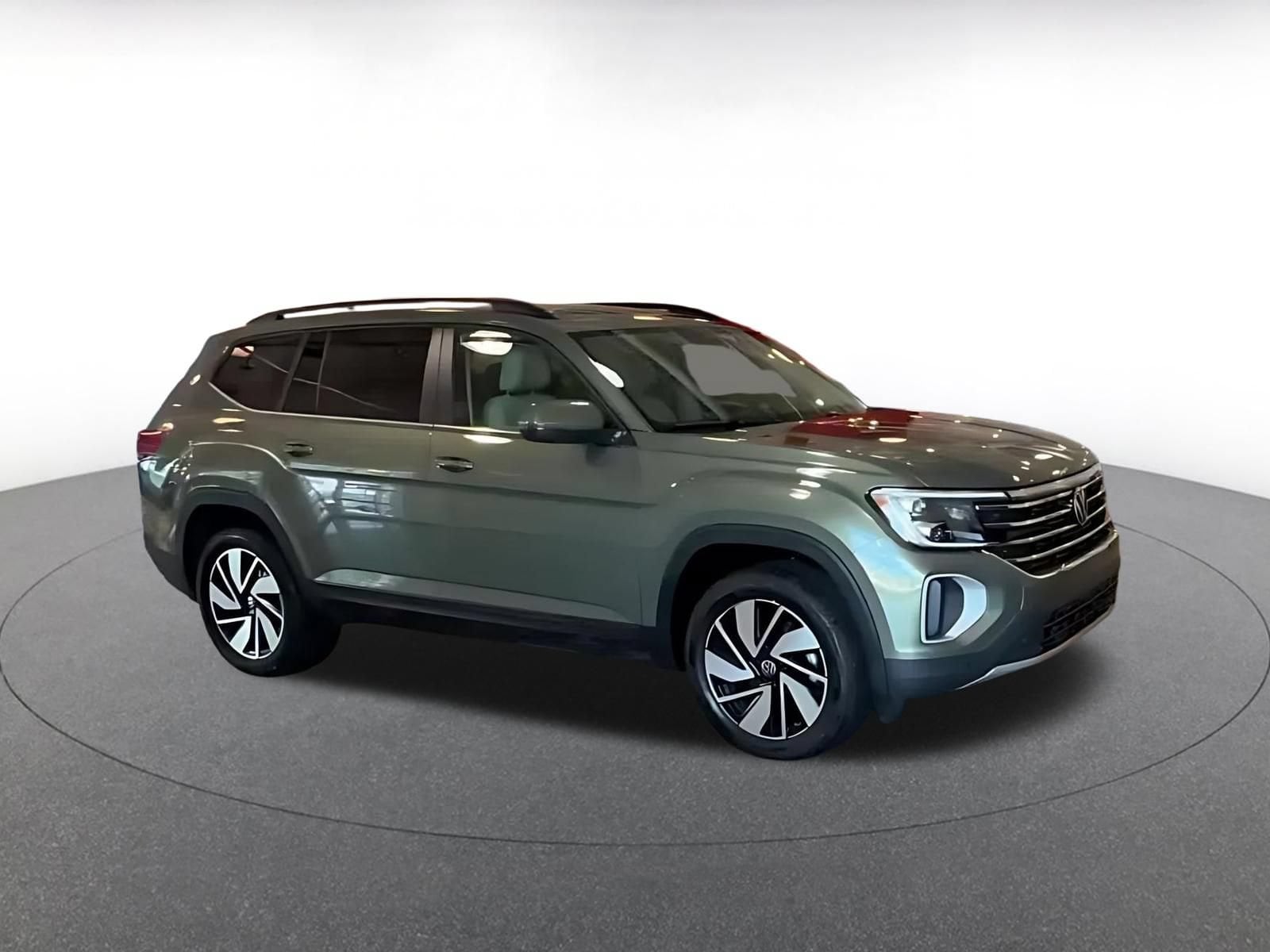 Thumbnail: 2026 Volkswagen Atlas - 2