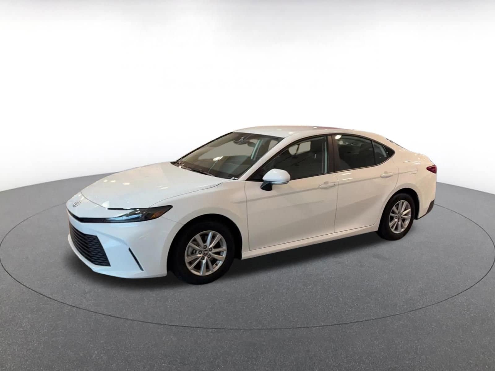 Thumbnail: 2025 Toyota Camry - 8