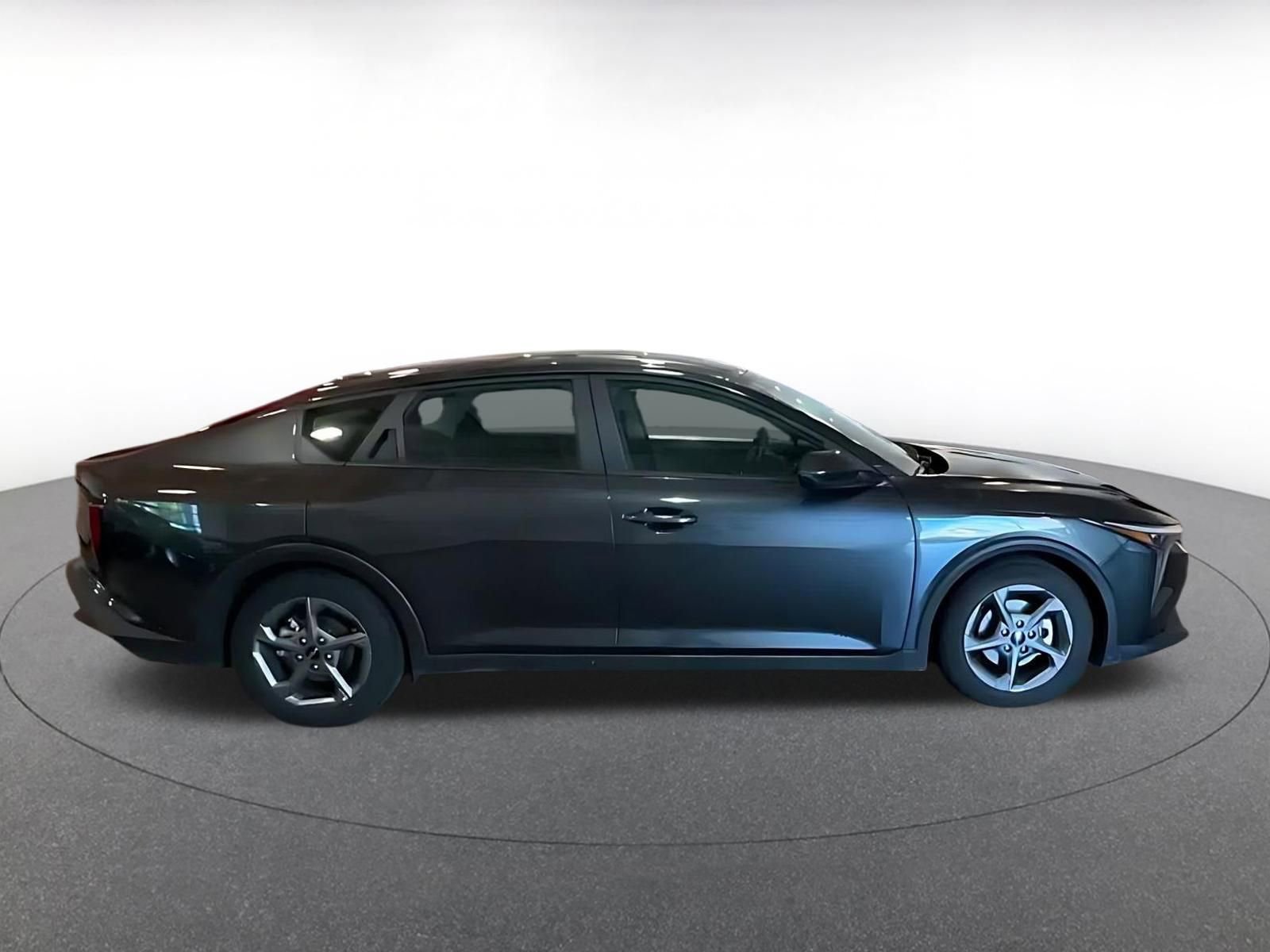 Thumbnail: 2025 Kia K4 - 10