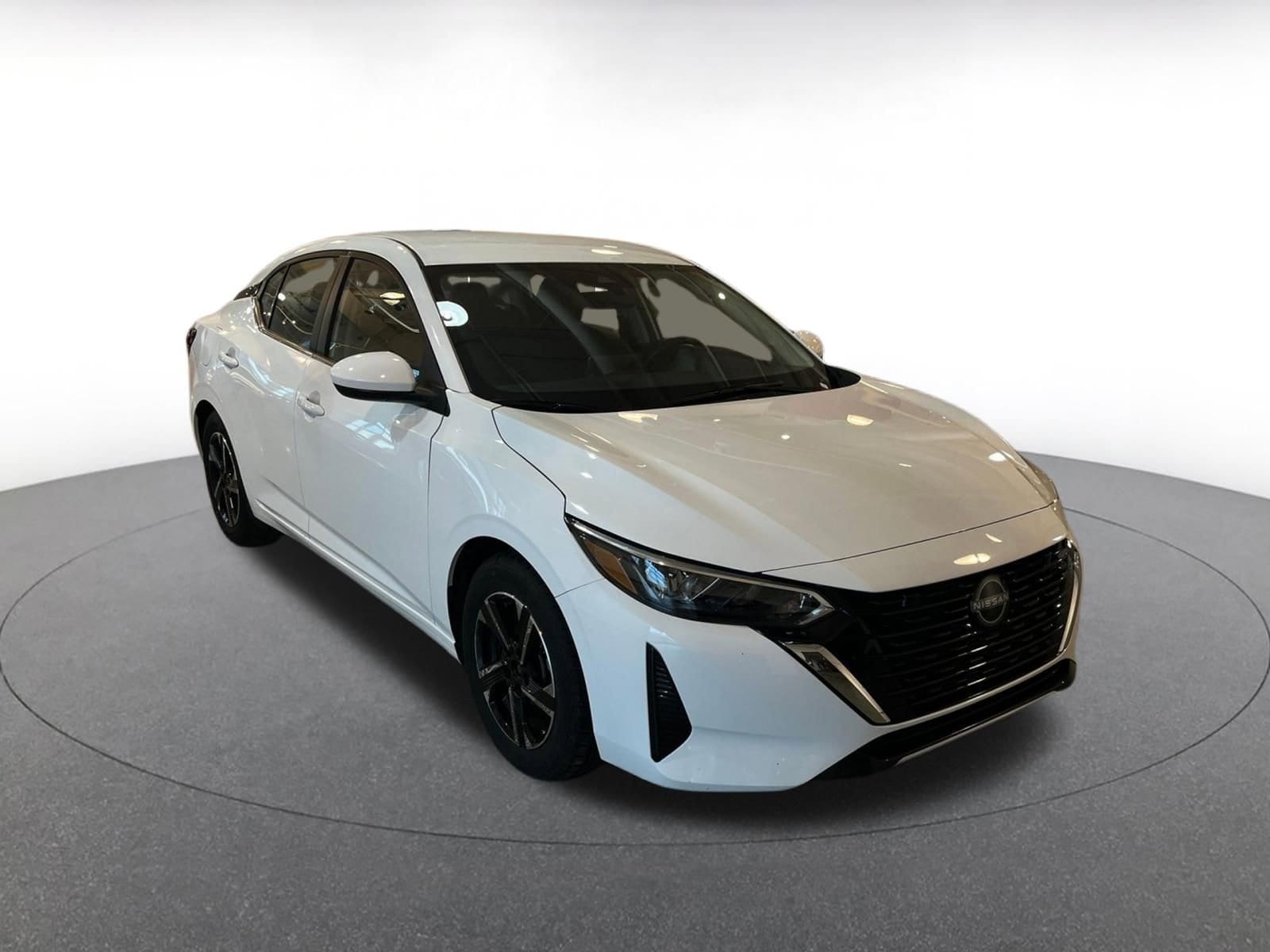 Thumbnail: 2025 Nissan Sentra - 1