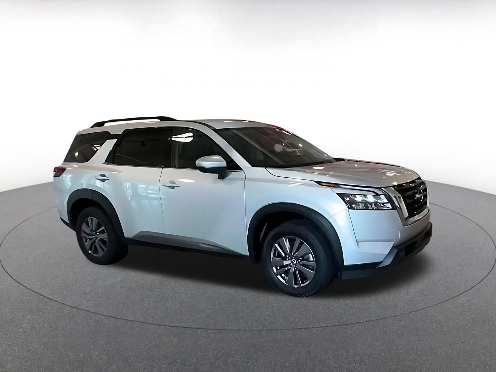 Thumbnail: 2025 Nissan Pathfinder - 2
