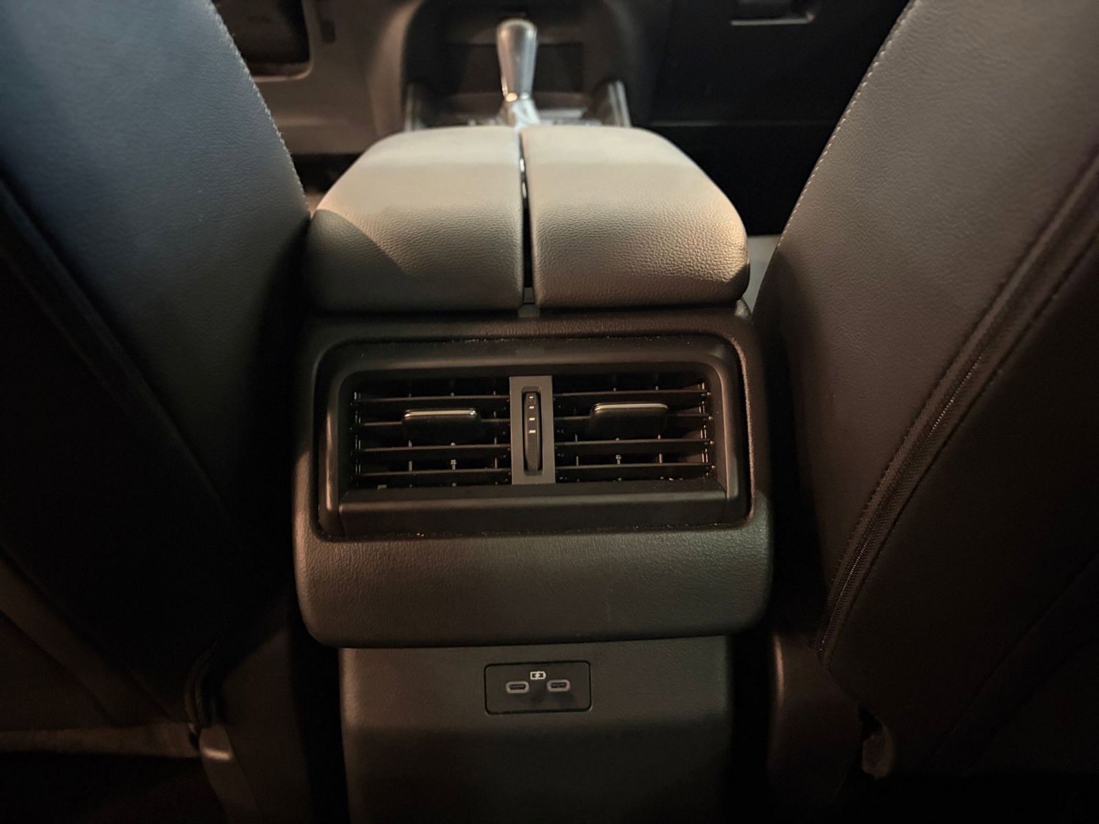 Thumbnail: 2025 Mazda CX-50 - 24