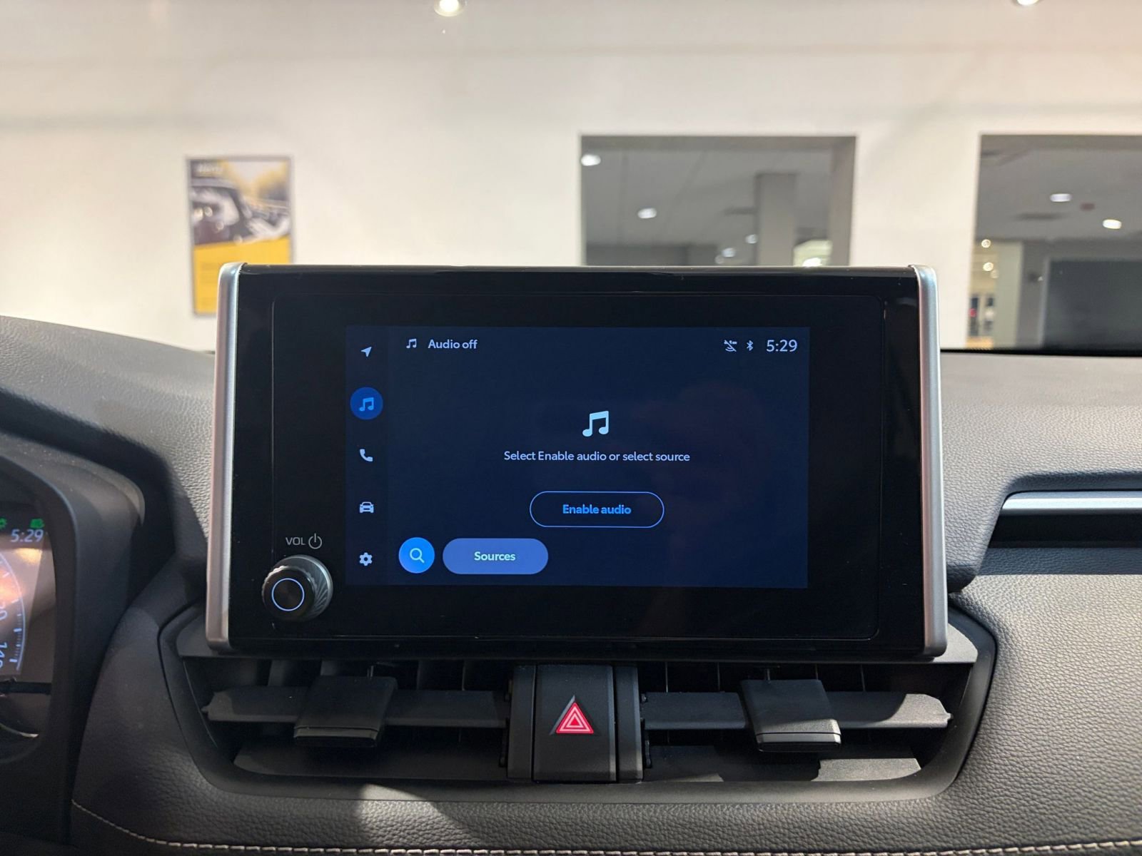 Thumbnail: 2025 Toyota RAV4 - 21