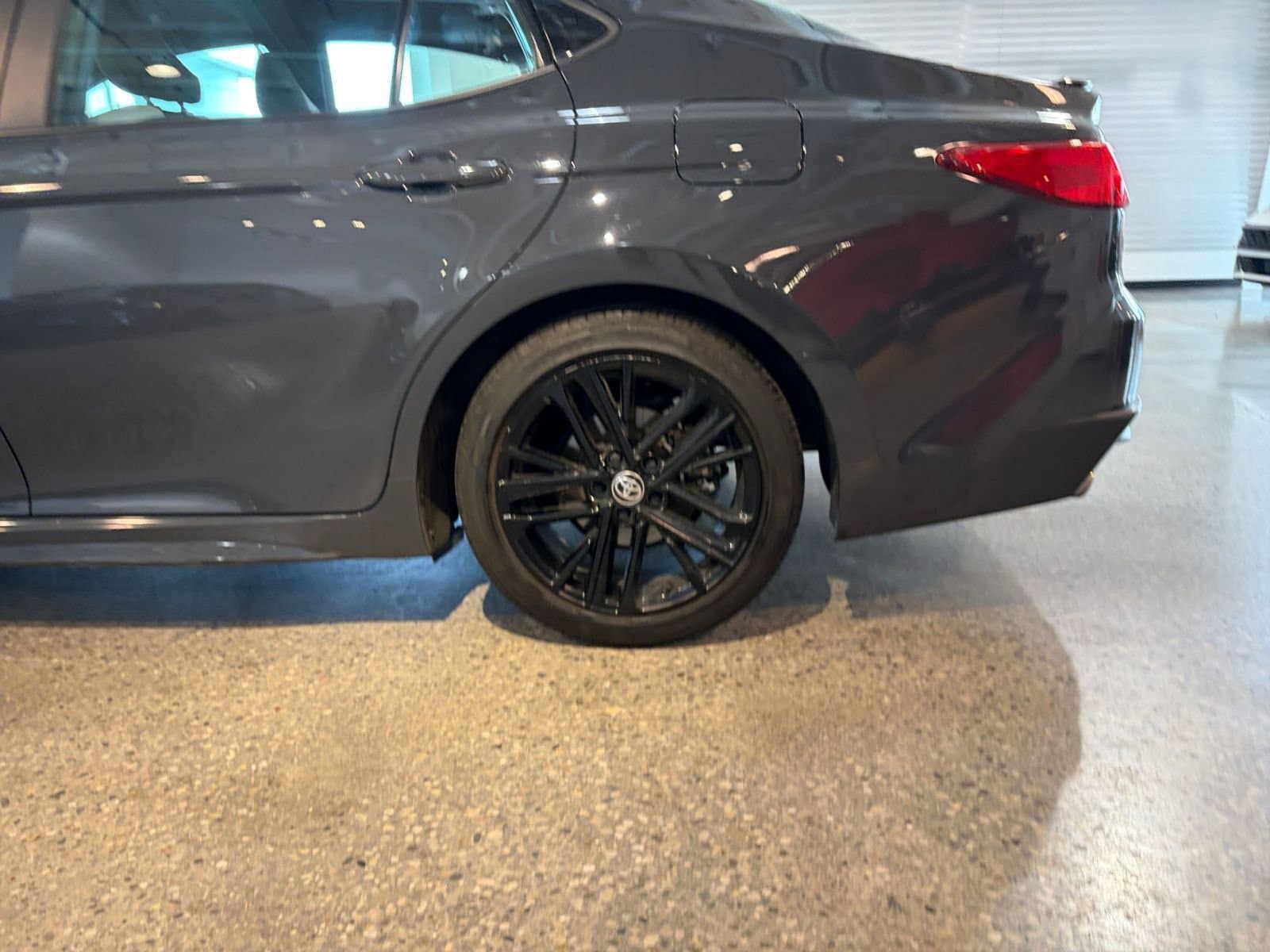 Thumbnail: 2025 Toyota Camry - 30