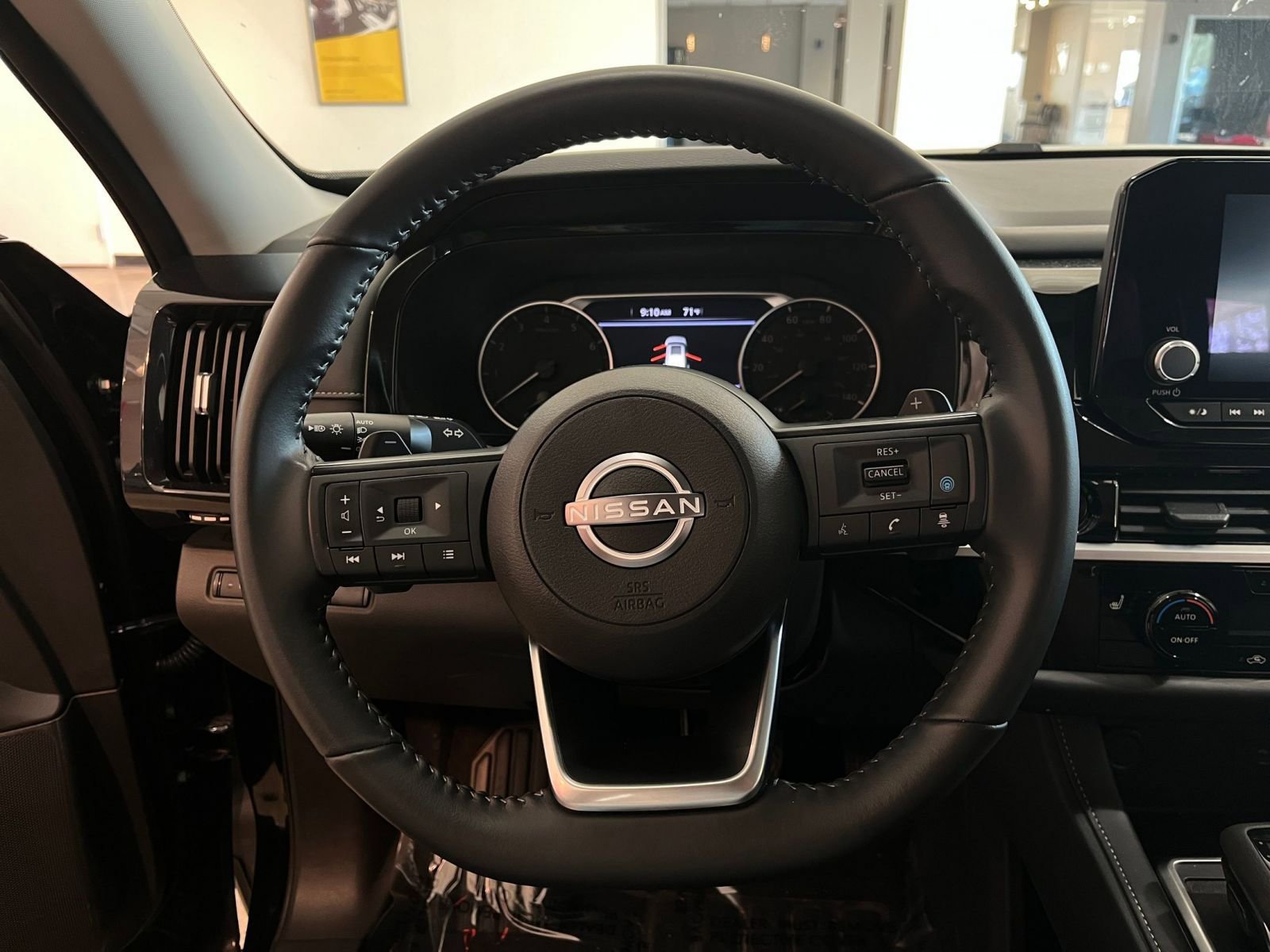 Thumbnail: 2025 Nissan Pathfinder - 29
