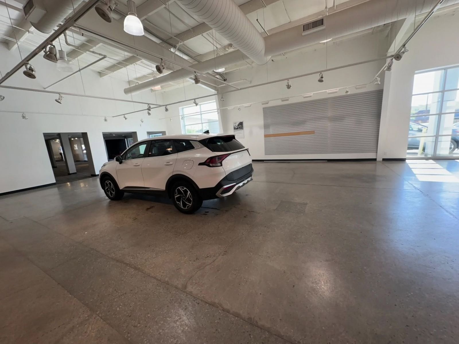 Thumbnail: 2025 Kia Sportage - 14