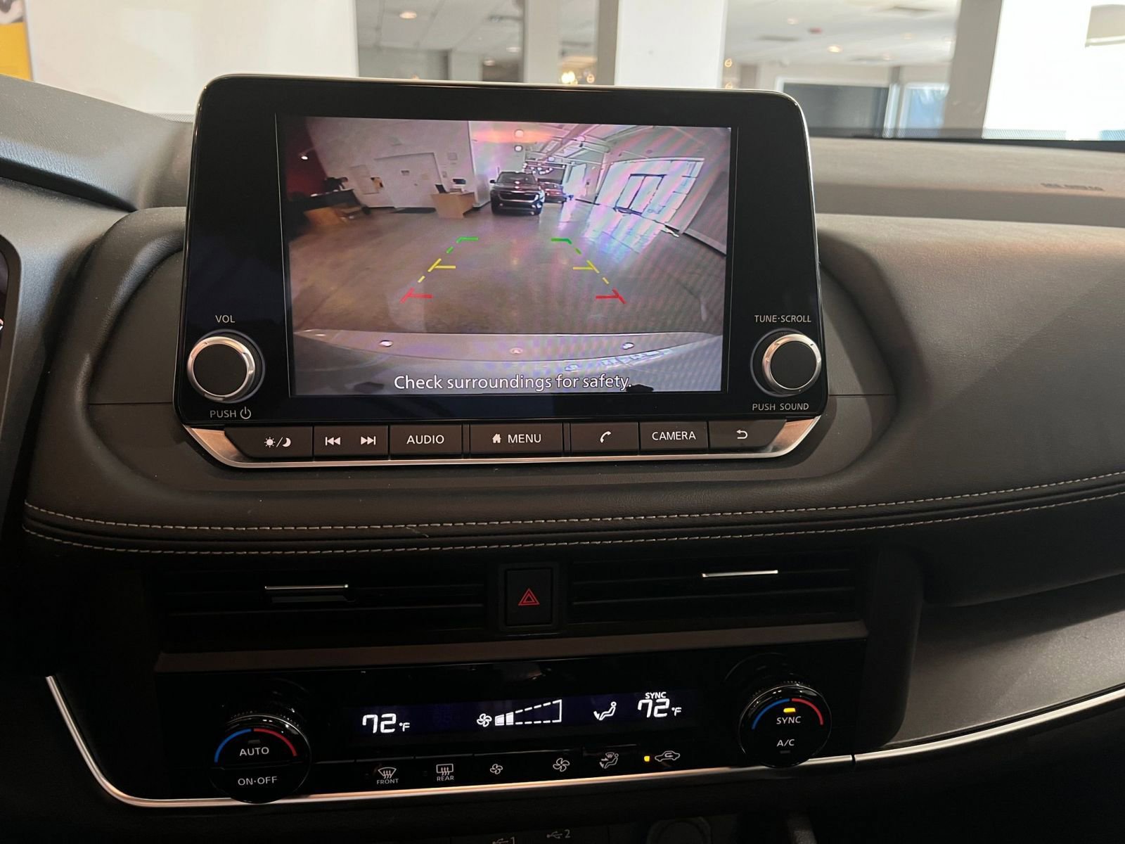 Thumbnail: 2025 Nissan Rogue - 25