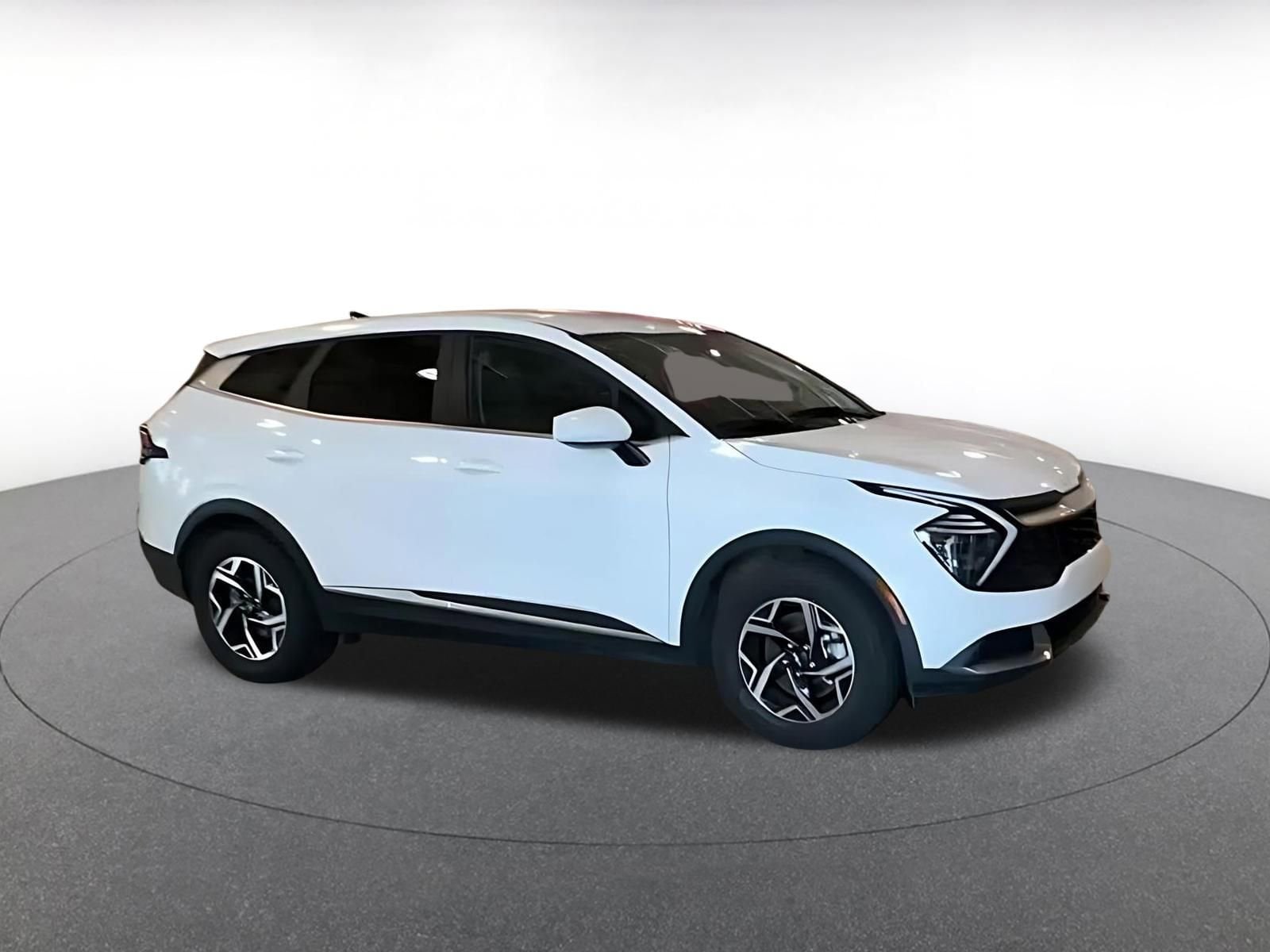 Thumbnail: 2025 Kia Sportage - 2