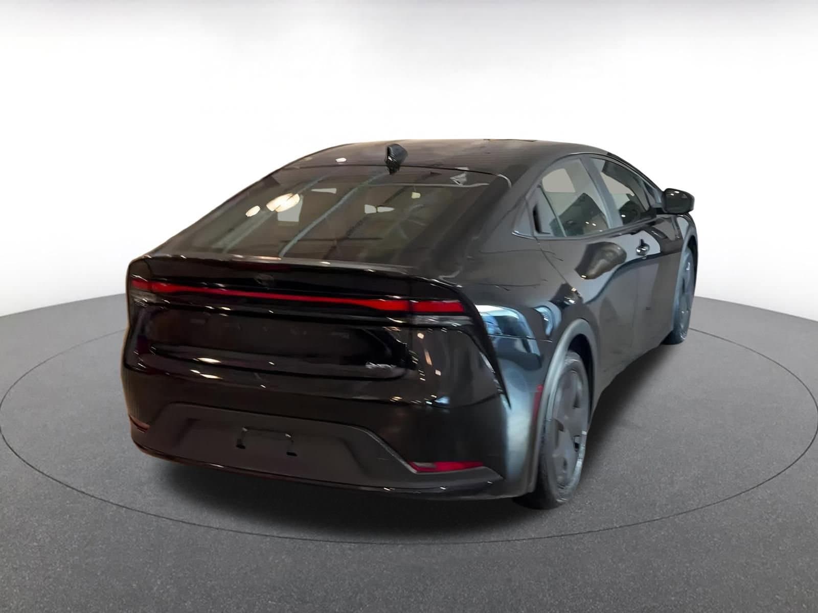 Thumbnail: 2025 Toyota Prius - 14