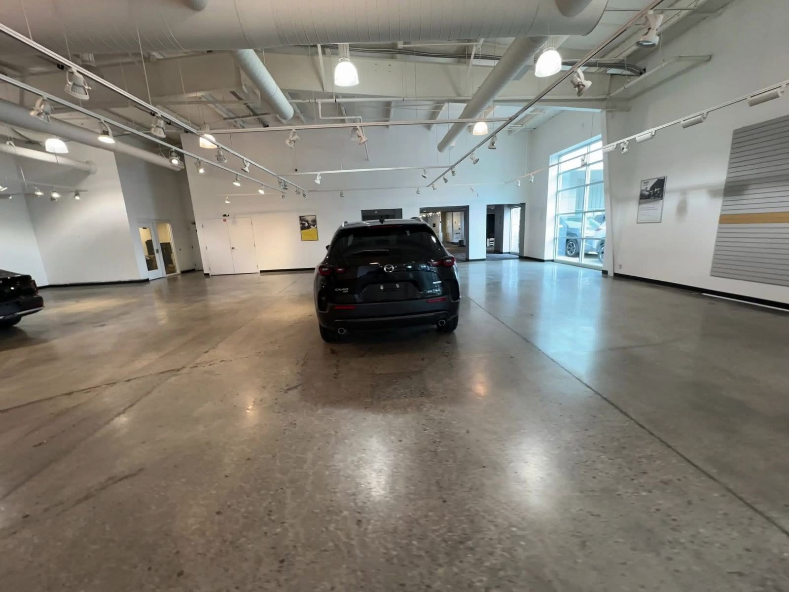 Thumbnail: 2025 Mazda CX-50 - 16