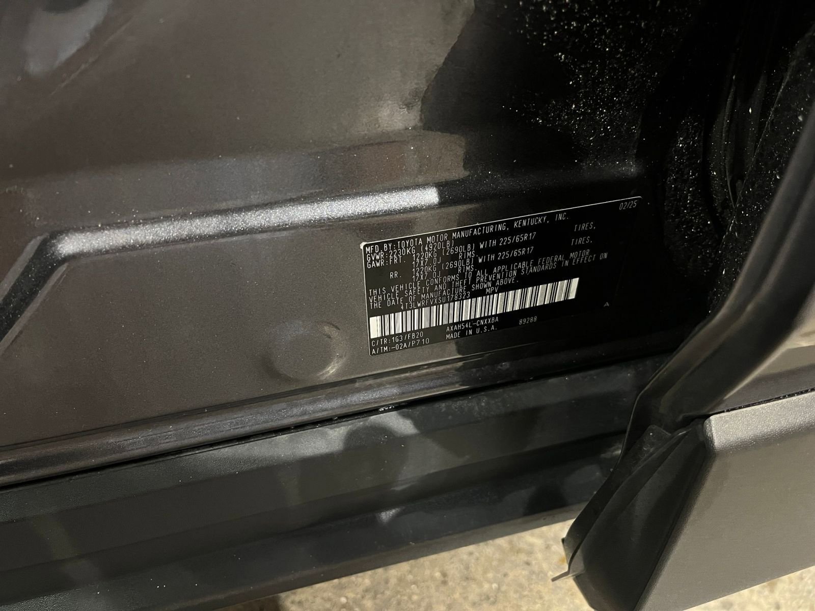 Thumbnail: 2025 Toyota RAV4 - 29