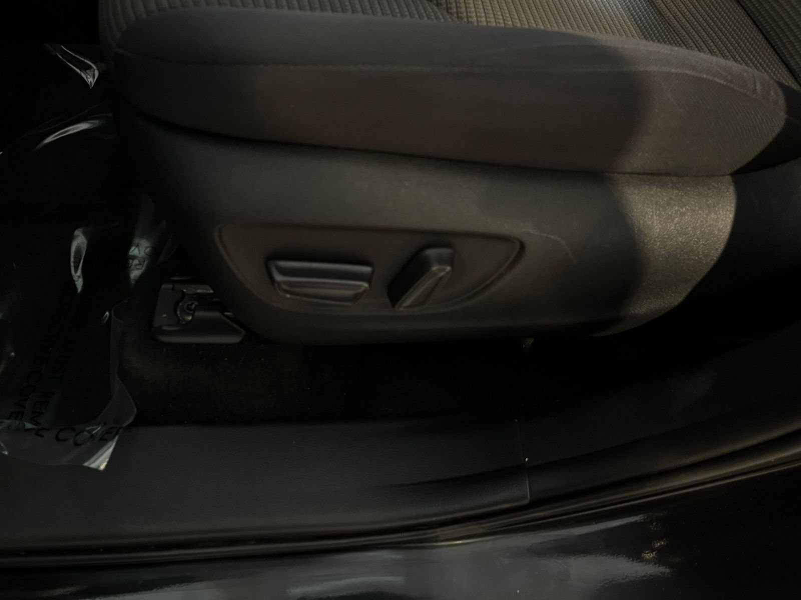 Thumbnail: 2025 Toyota Highlander - 22