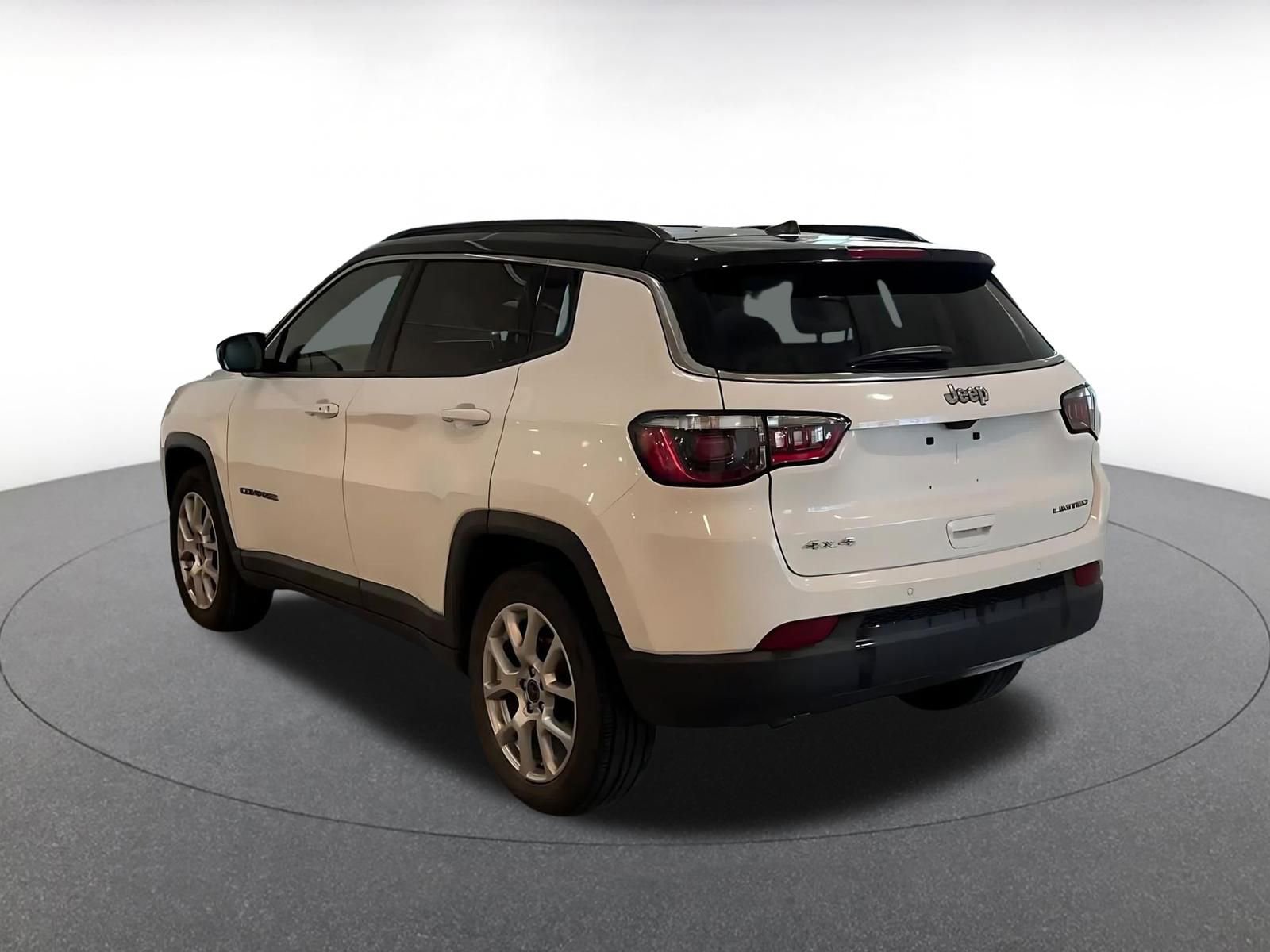 Thumbnail: 2025 Jeep Compass - 11