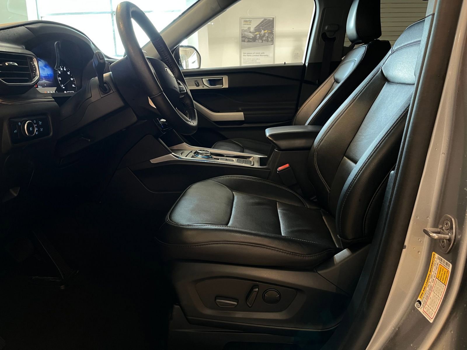 Thumbnail: 2024 Ford Explorer - 27