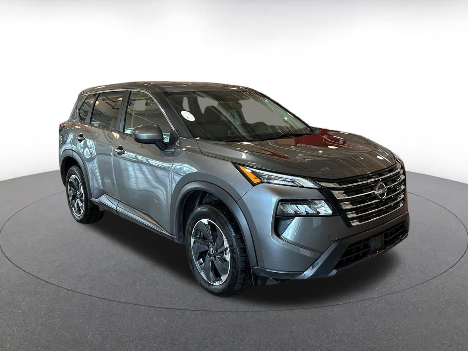 Thumbnail: 2025 Nissan Rogue - 1