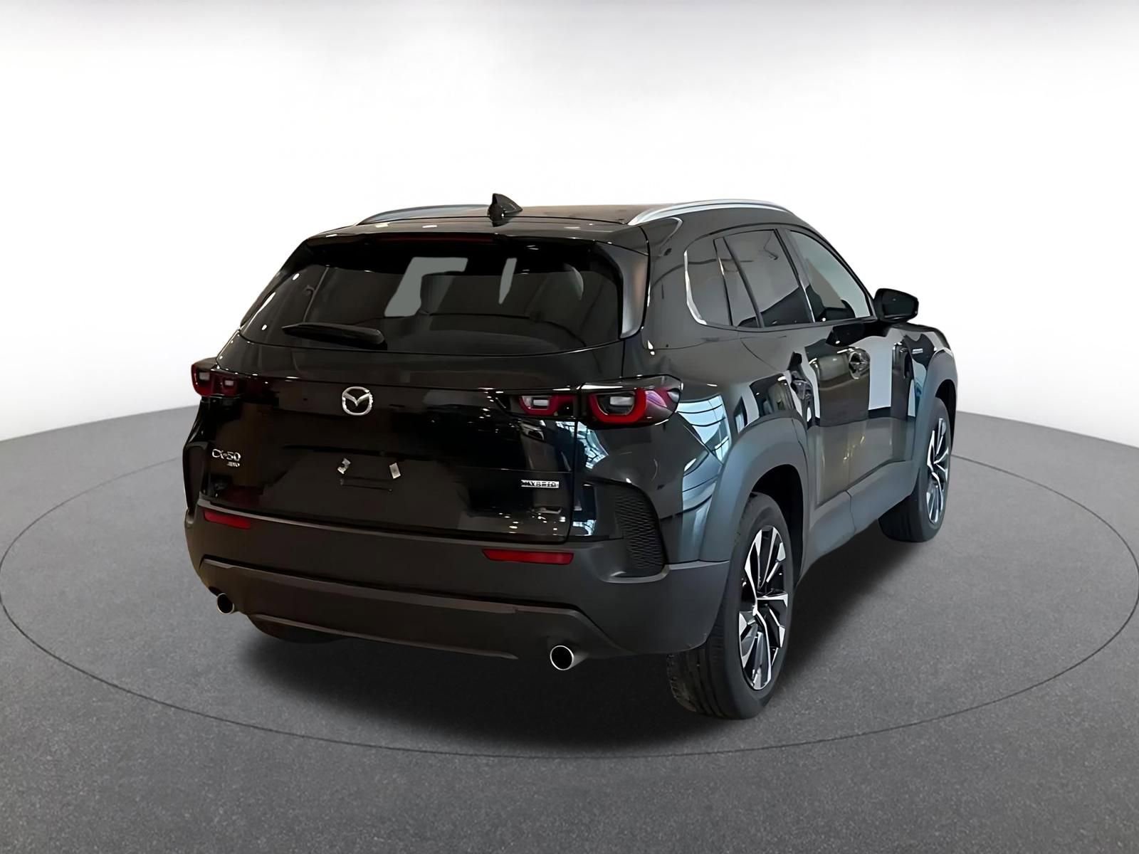 Thumbnail: 2025 Mazda CX-50 - 15
