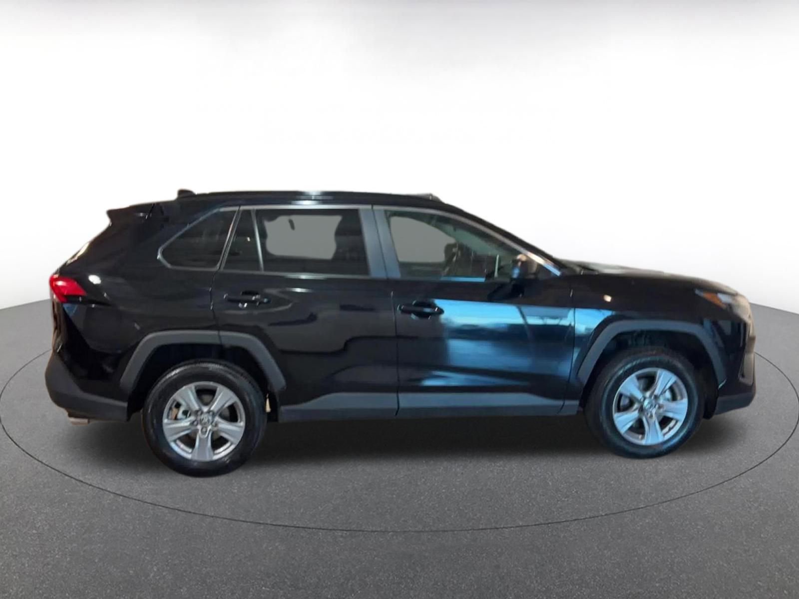 Thumbnail: 2025 Toyota RAV4 - 16