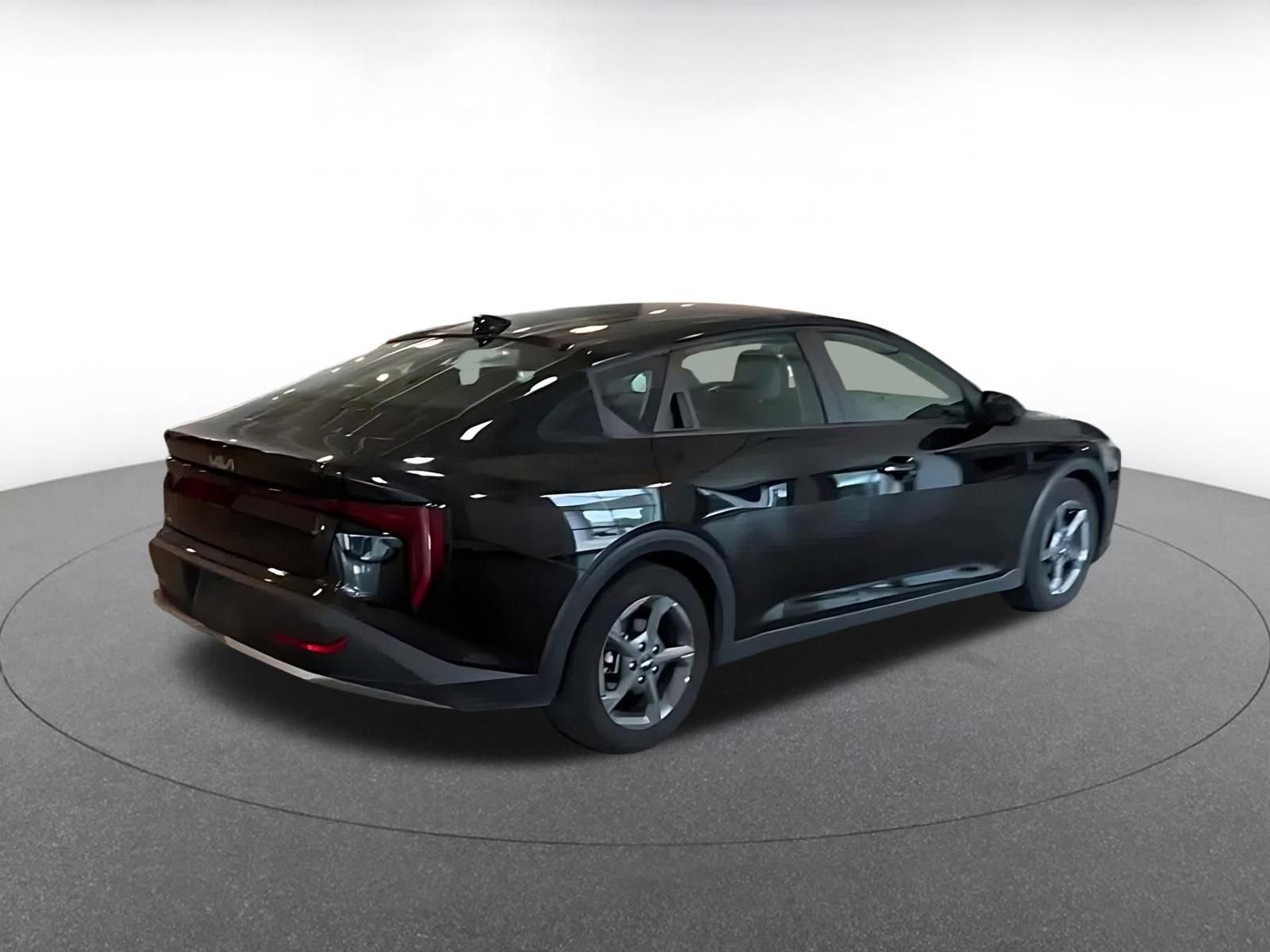 Thumbnail: 2025 Kia K4 - 9