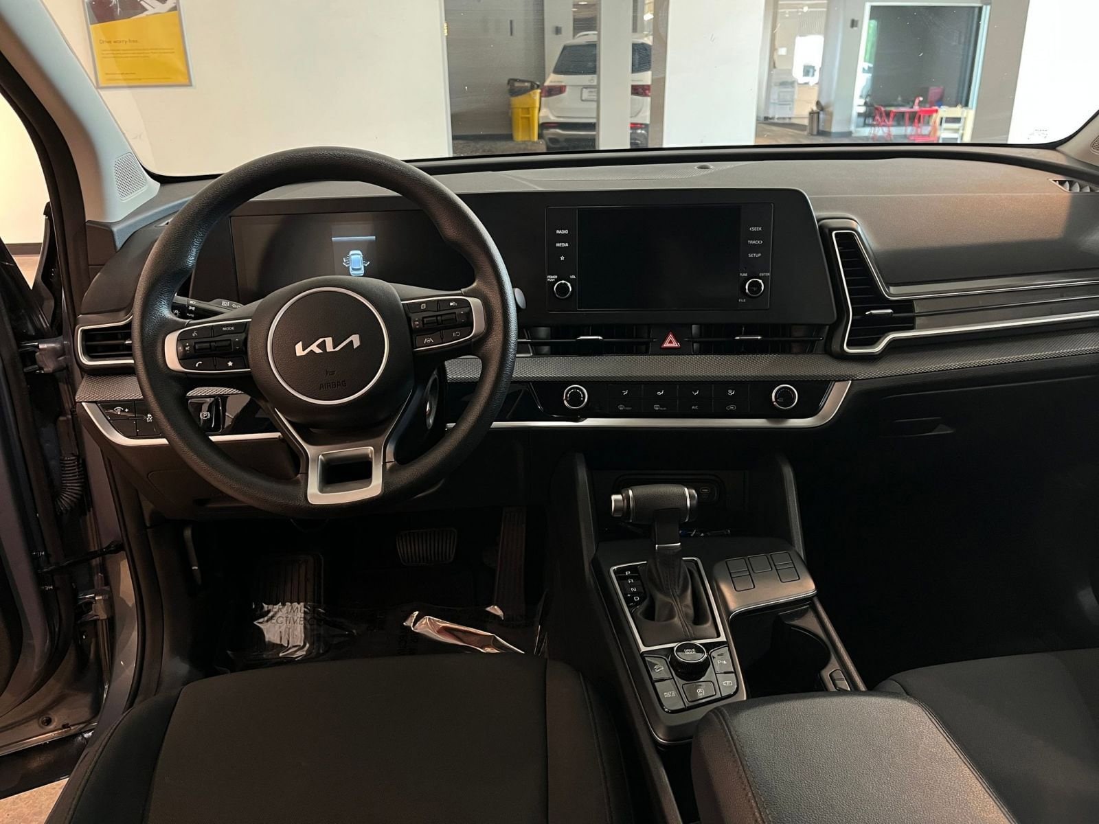 Thumbnail: 2025 Kia Sportage - 34