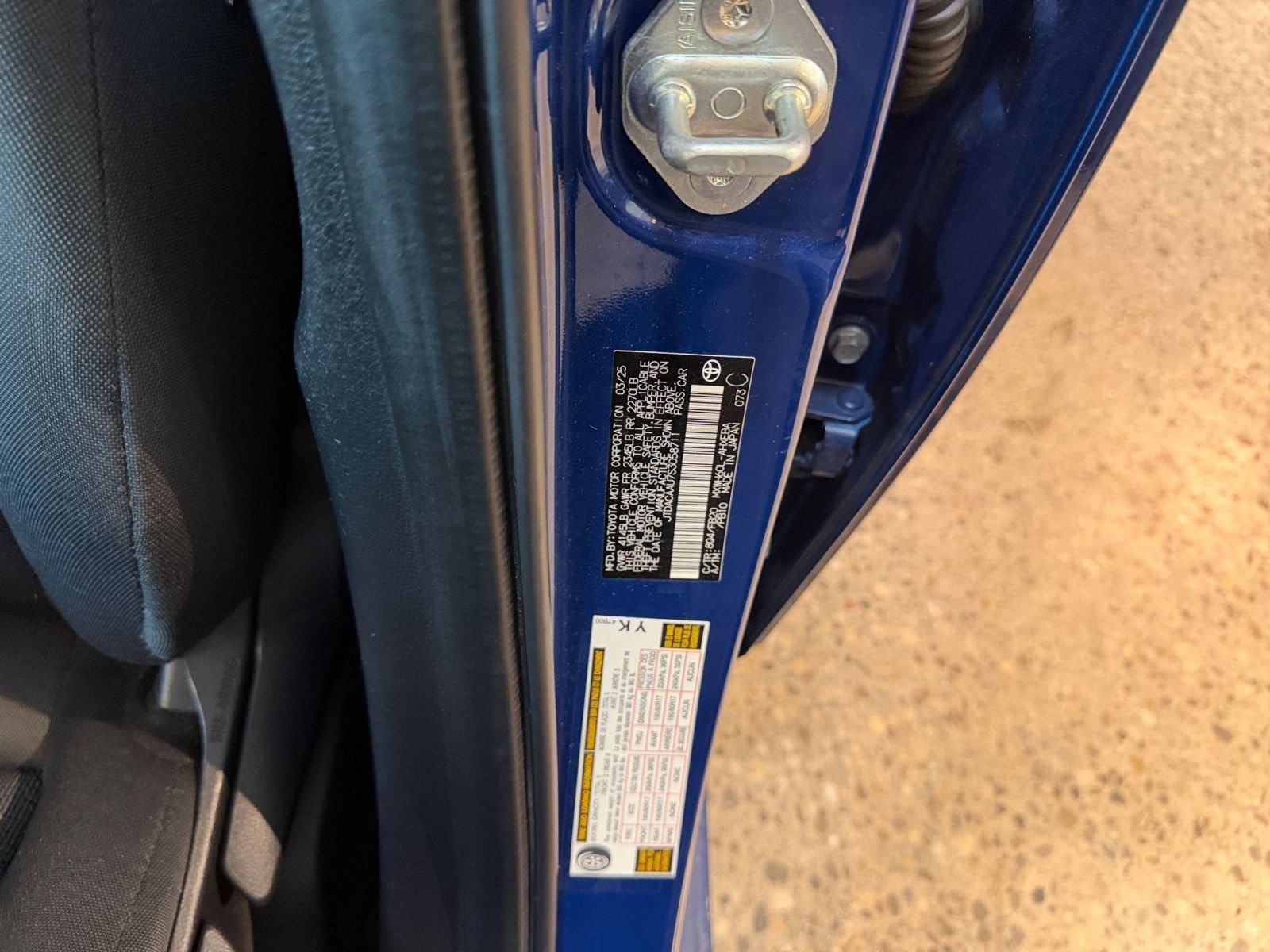 Thumbnail: 2025 Toyota Prius - 27