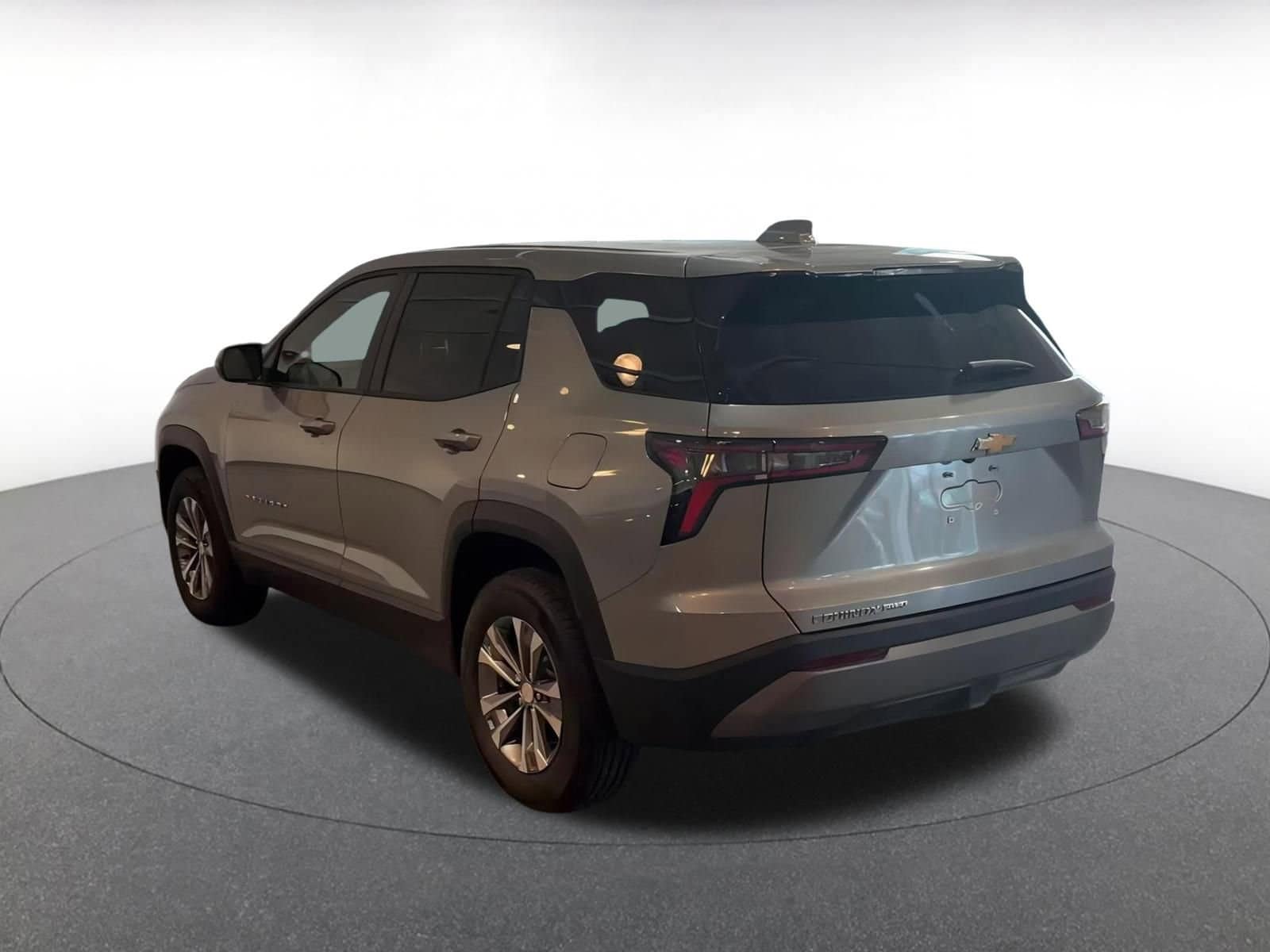 Thumbnail: 2025 Chevrolet Equinox - 12