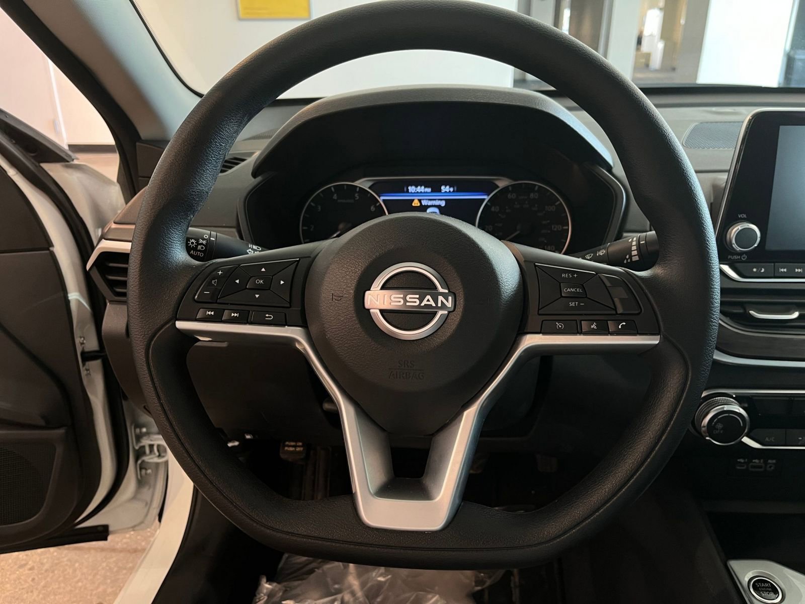 Thumbnail: 2025 Nissan Altima - 27